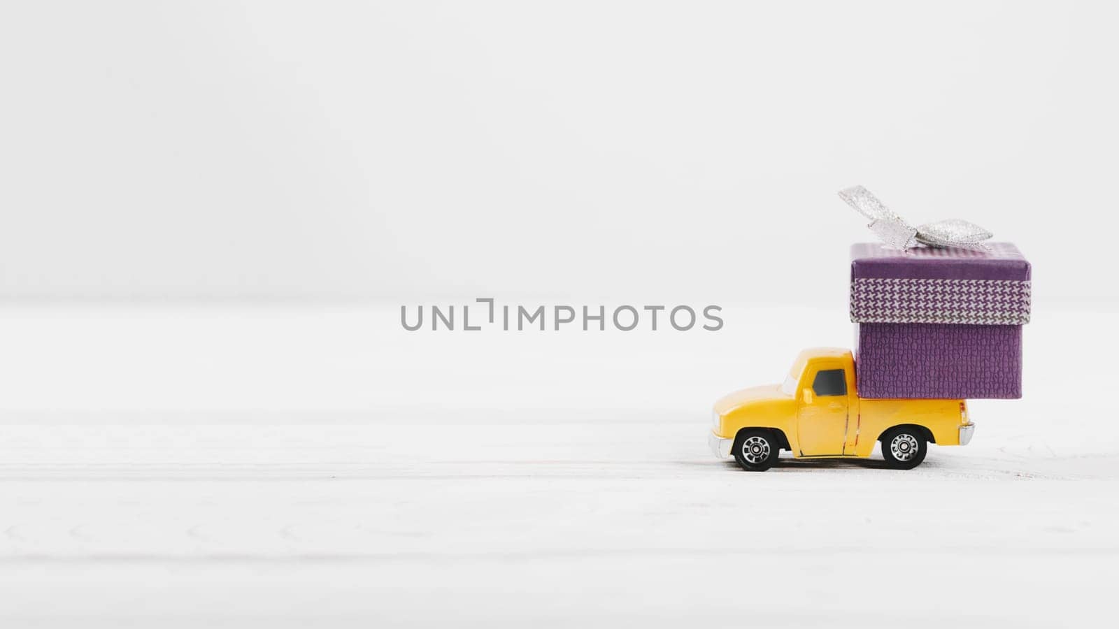 toy car with gift trunk. Resolution and high quality beautiful photo