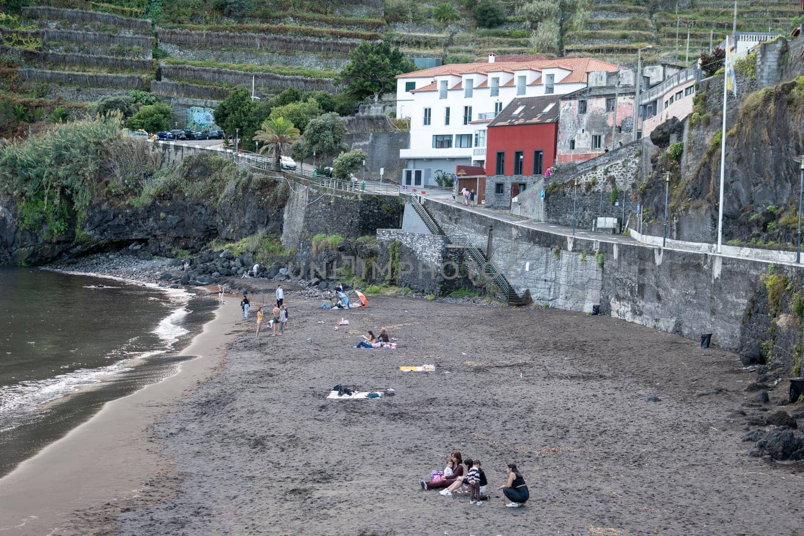 Seixal, Madeira, Portugal, November 3rd 2024: View on to Praia do Cais, black sand Beach in Seixal on Madeira Island, Portugal