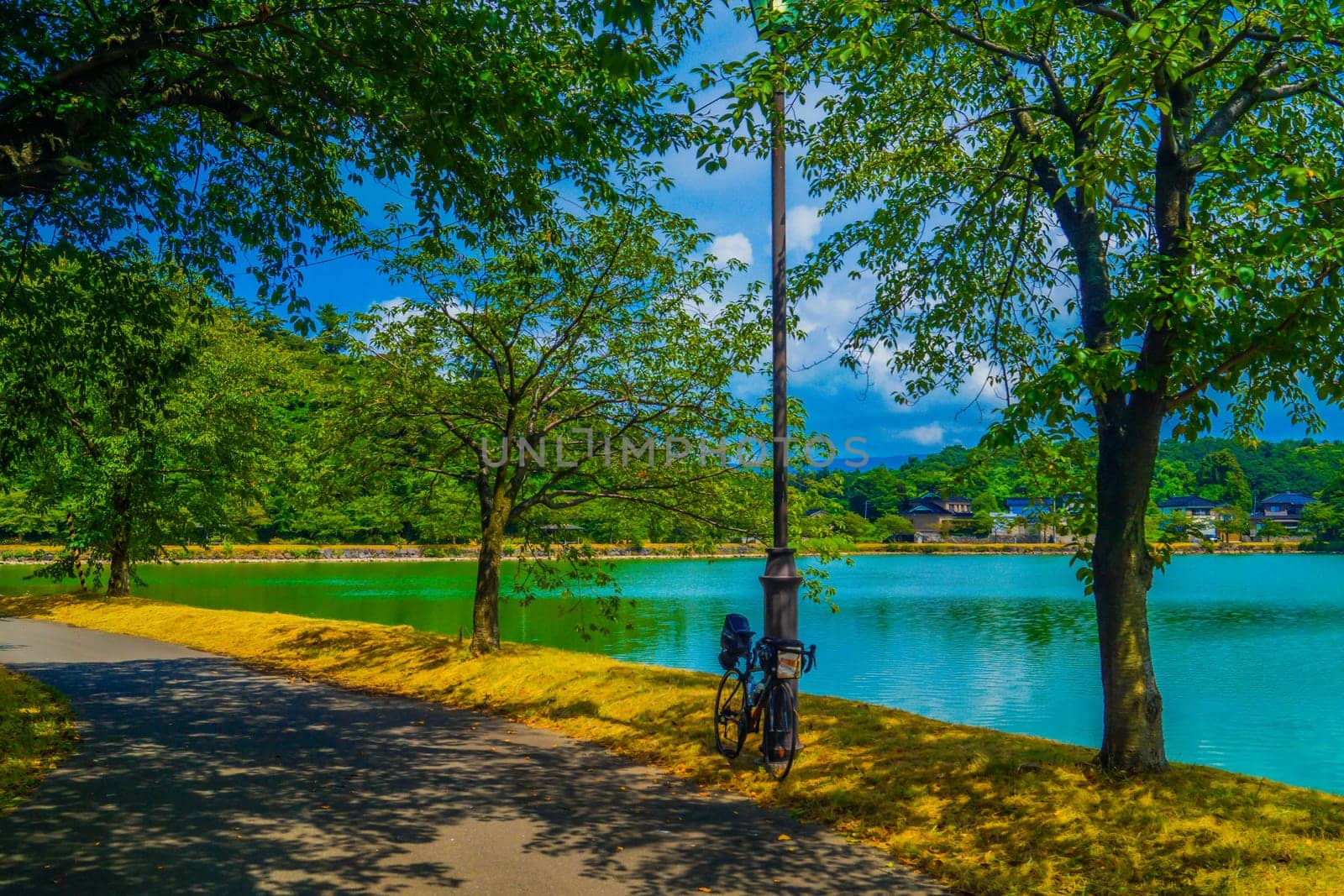 Bicycle journey and the Sea of ​​Japan. Shooting Location: Akita
