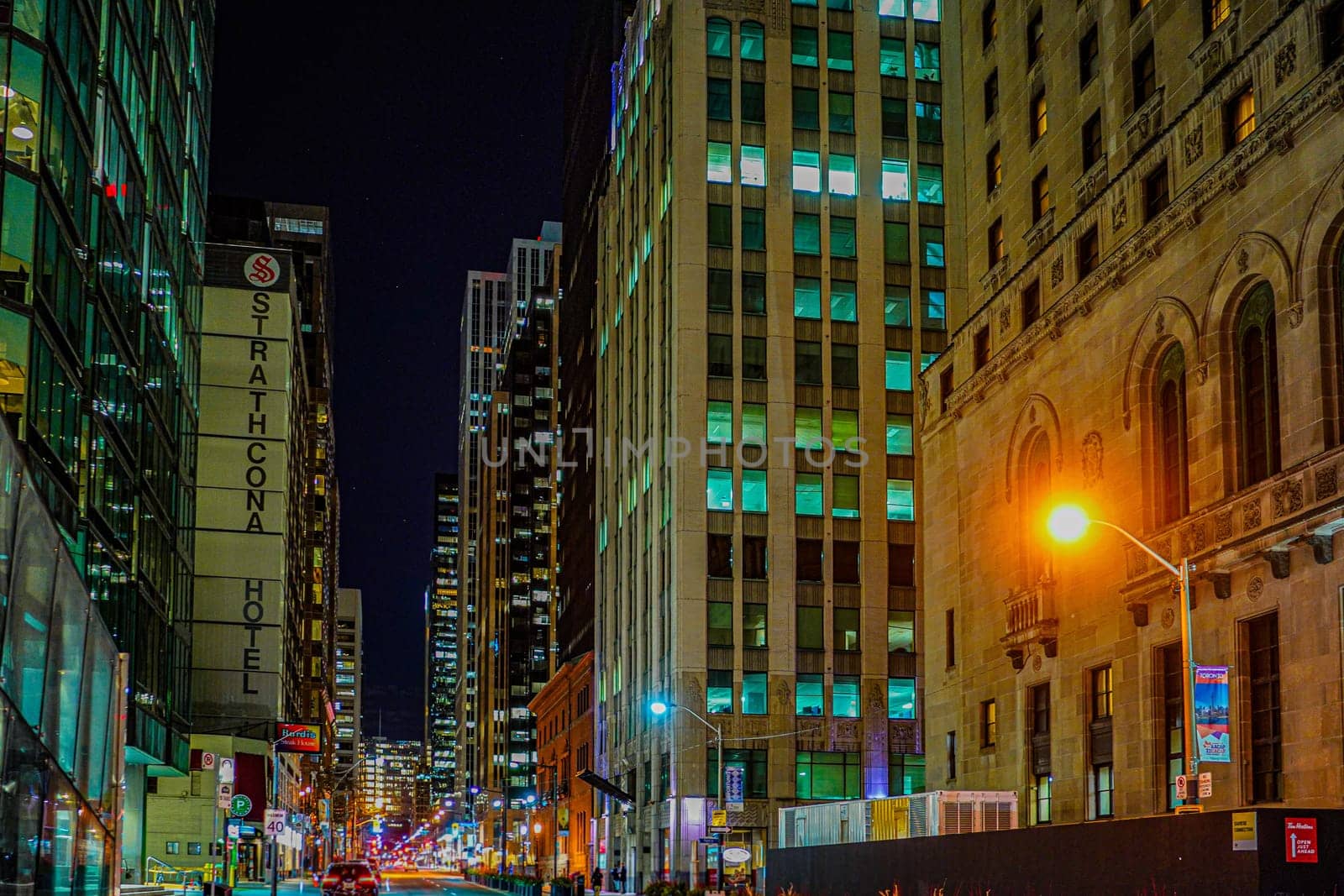 Skyscrapers at night (Toronto). Shooting Location: Toronto
