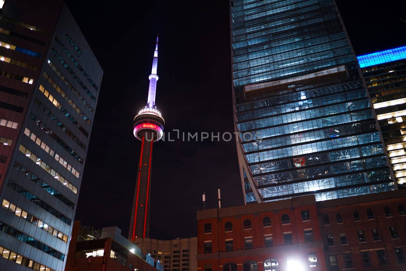 CN Tower at night. Shooting Location: Toronto