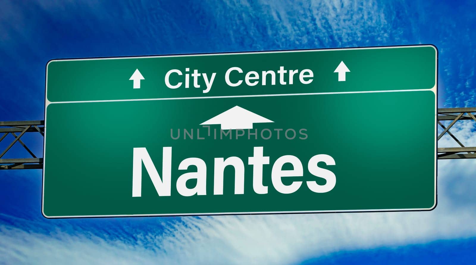 Road sign indicating direction to the city of Nantes, France.