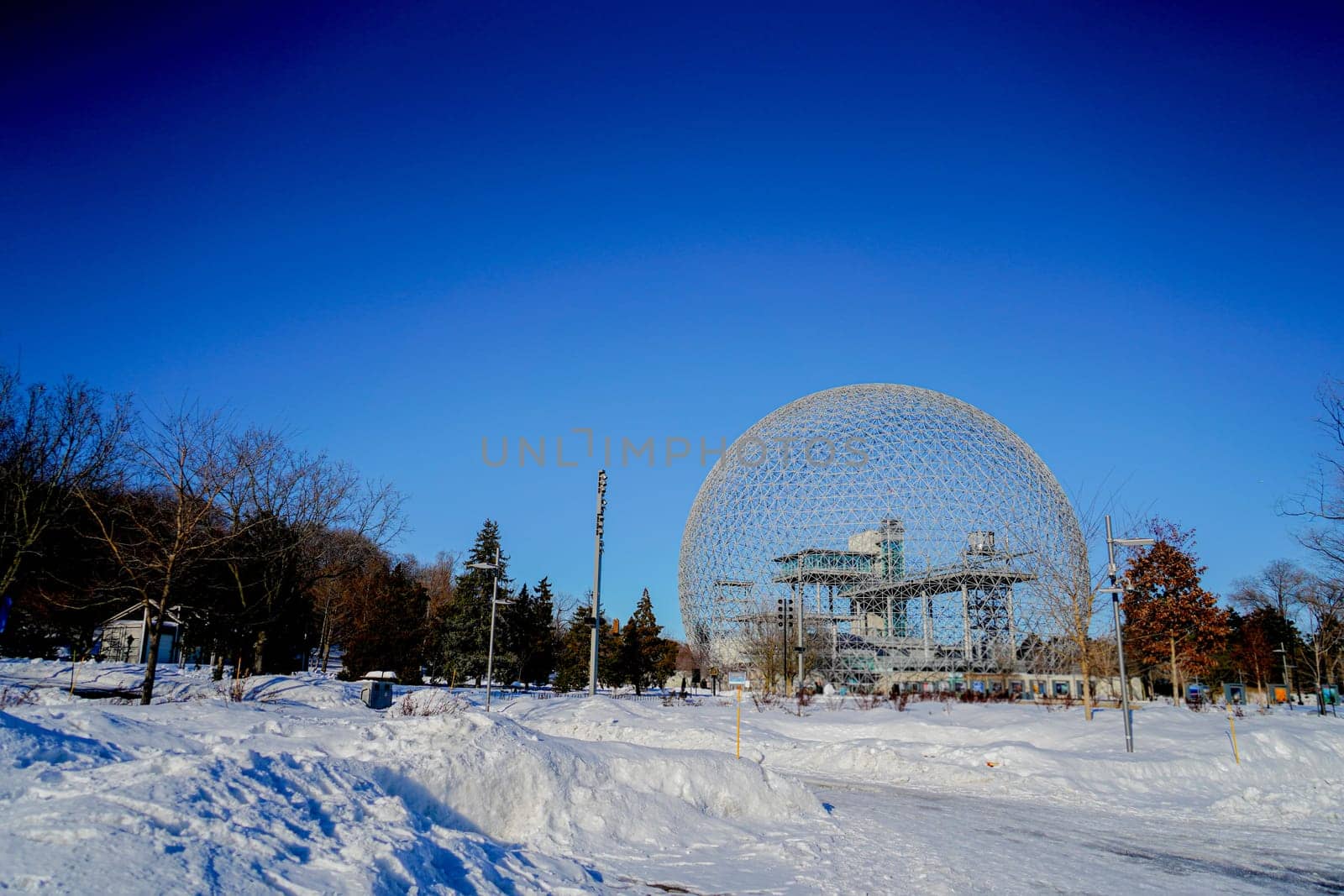 Canadian Biosphere in winter. Shooting Location: montreal, canada