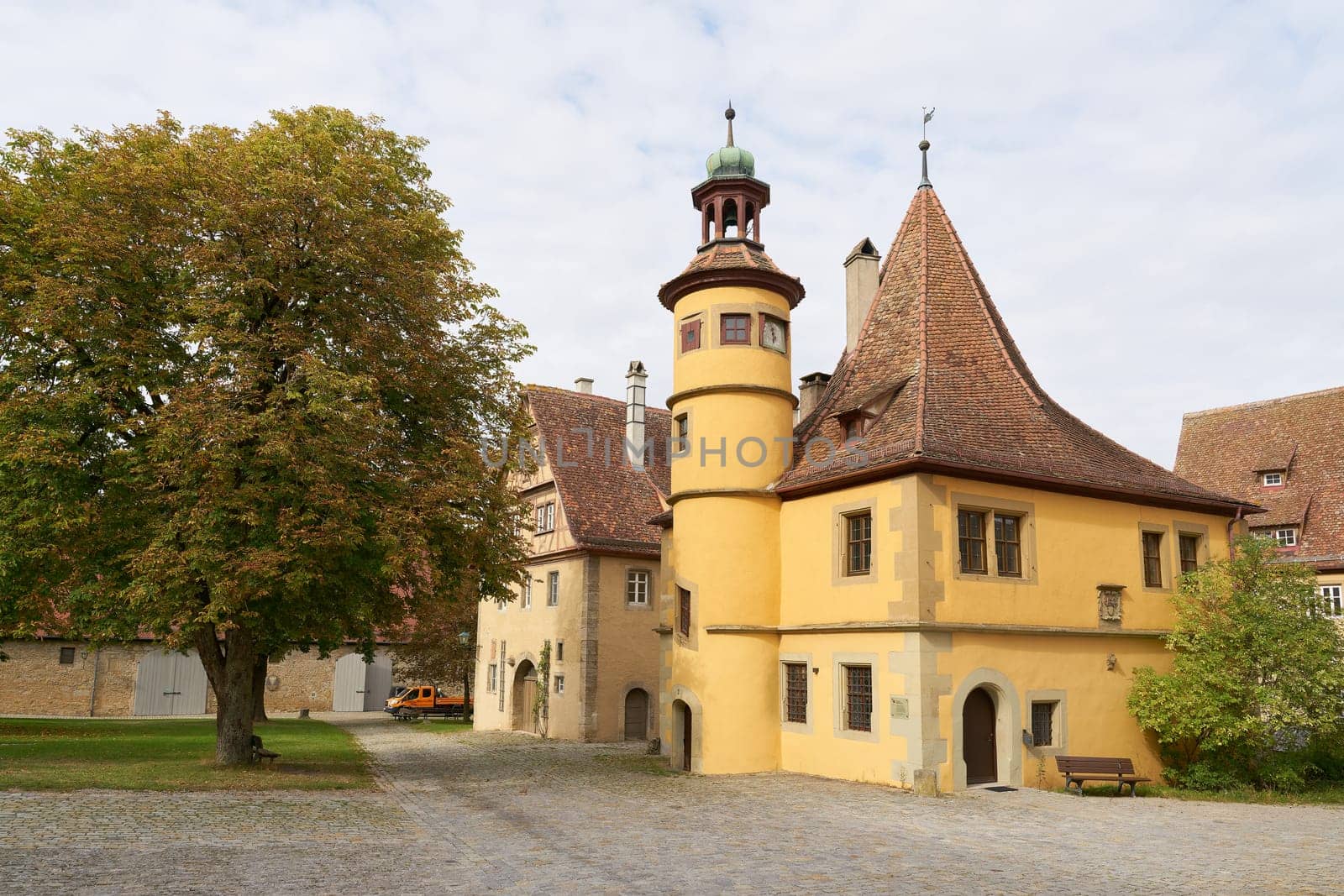 Rothenburg ob der Tauber, Germany – September 23, 2024: The Hegereiterhaus in the hospital courtyard, Spitalhof of the medieval old town of Rothenburg ob der Tauber