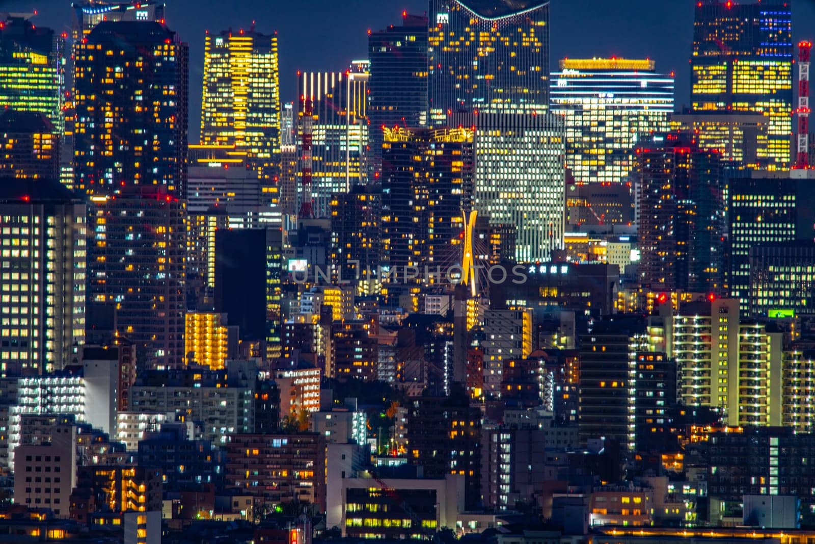 Night view and cityscape of glowing buildings. Shooting Location: Edogawa Ward, Tokyo