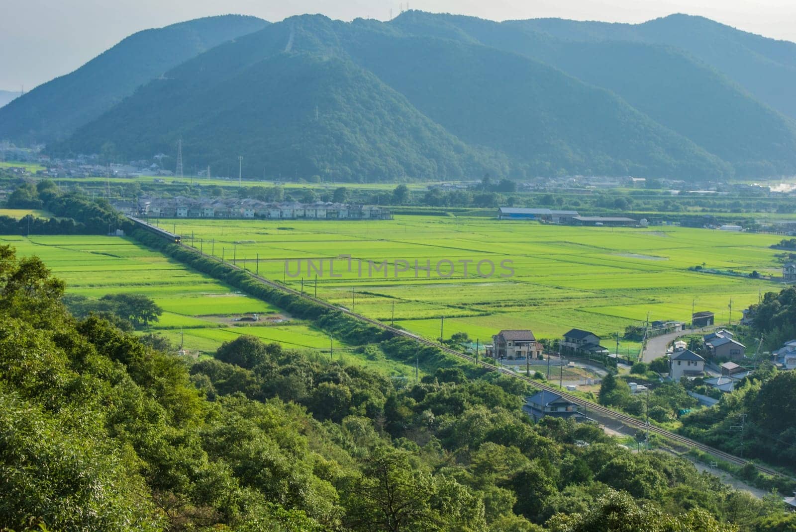 A village surrounded by greenery. Shooting Location: Akita prefecture