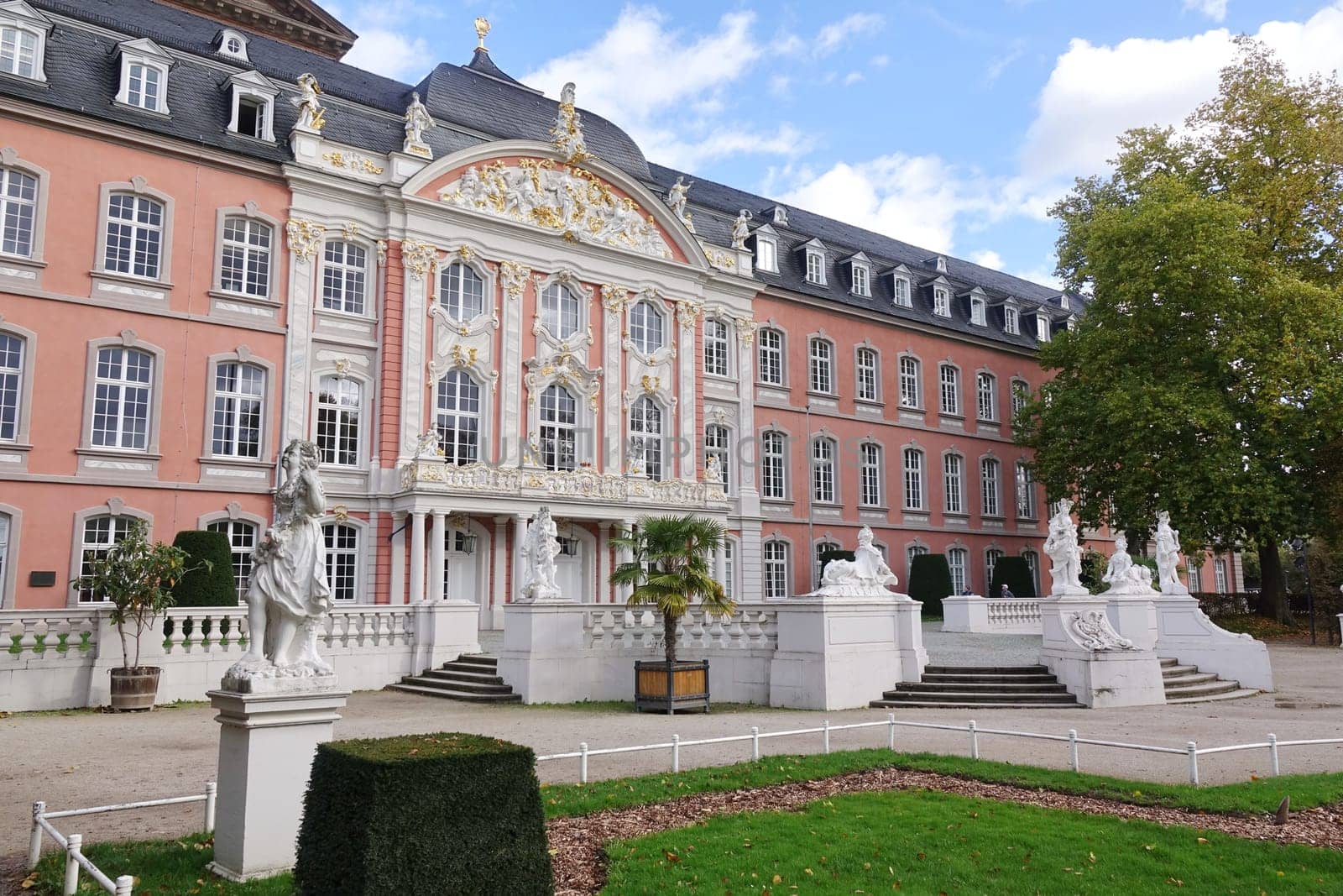 Kurfürstliches Palais in Trier