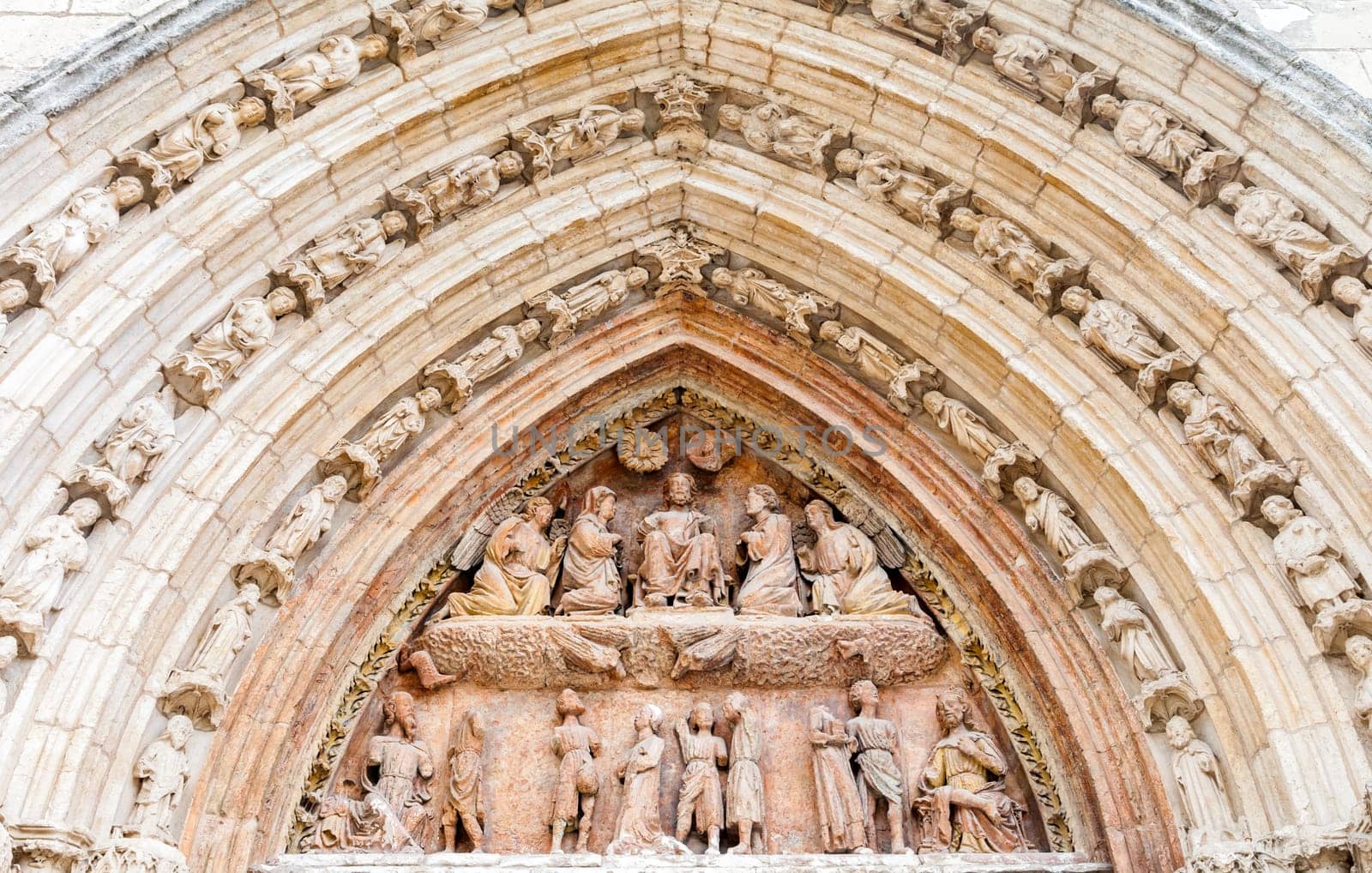 Entrance to the gothic Iglesia de San Esteban, Burgos, Spain