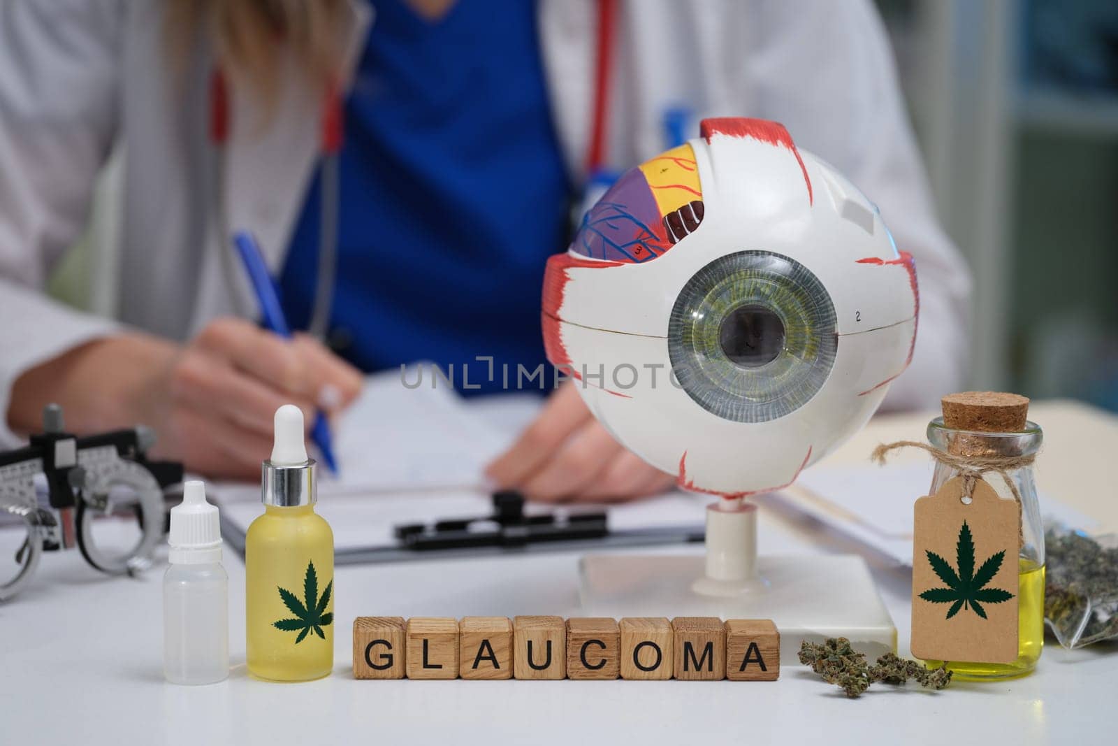 Delving into the management of glaucoma utilizing innovative treatments within an eye care environment