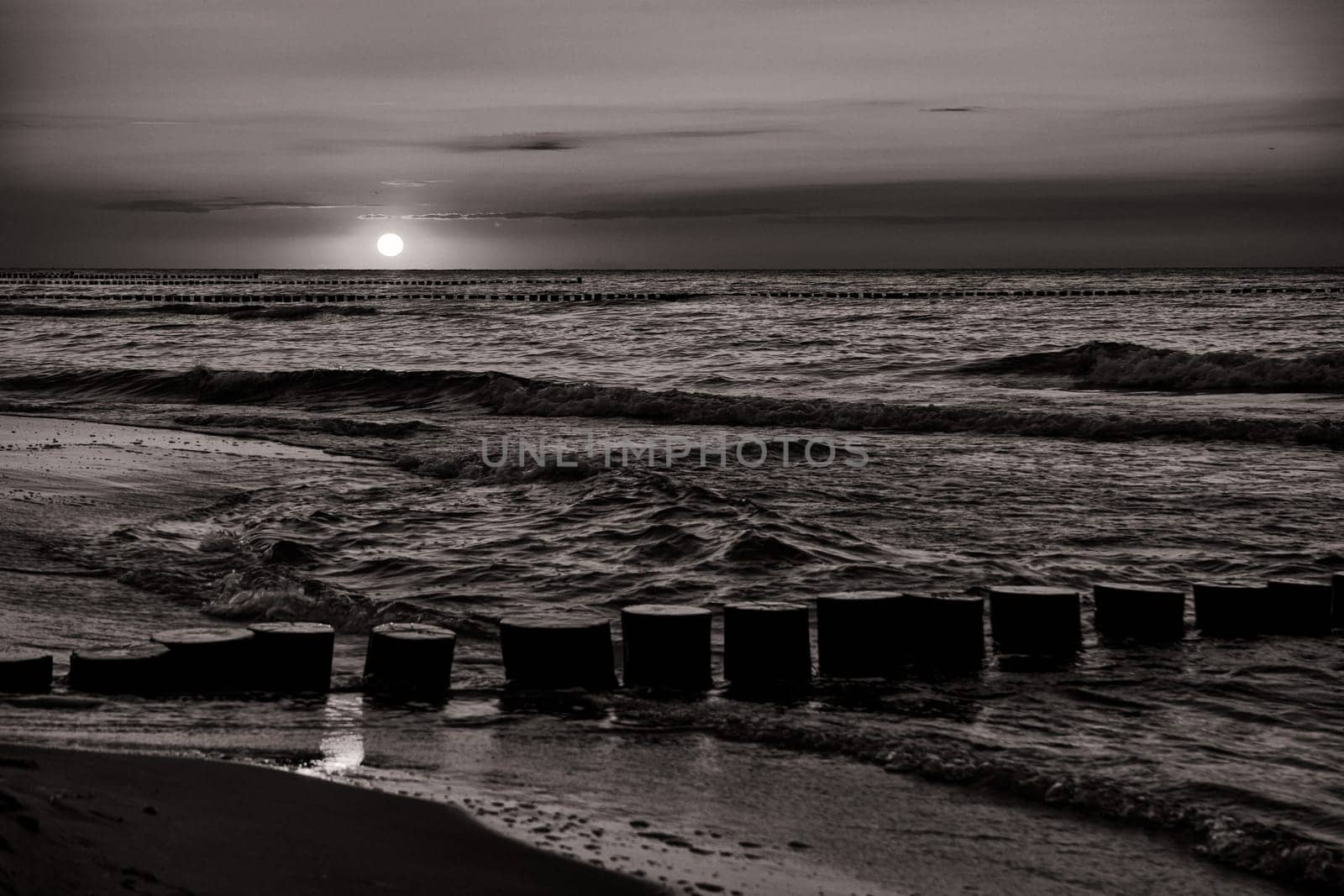 Sunset on the Baltic Sea coast near Zingst, Fischland-Darß peninsula, Mecklenburg-Western Pomerania, Germany