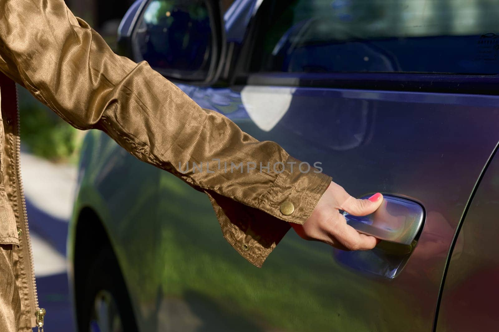 the end part of a person's arm beyond the wrist, including the palm, fingers, and thumb