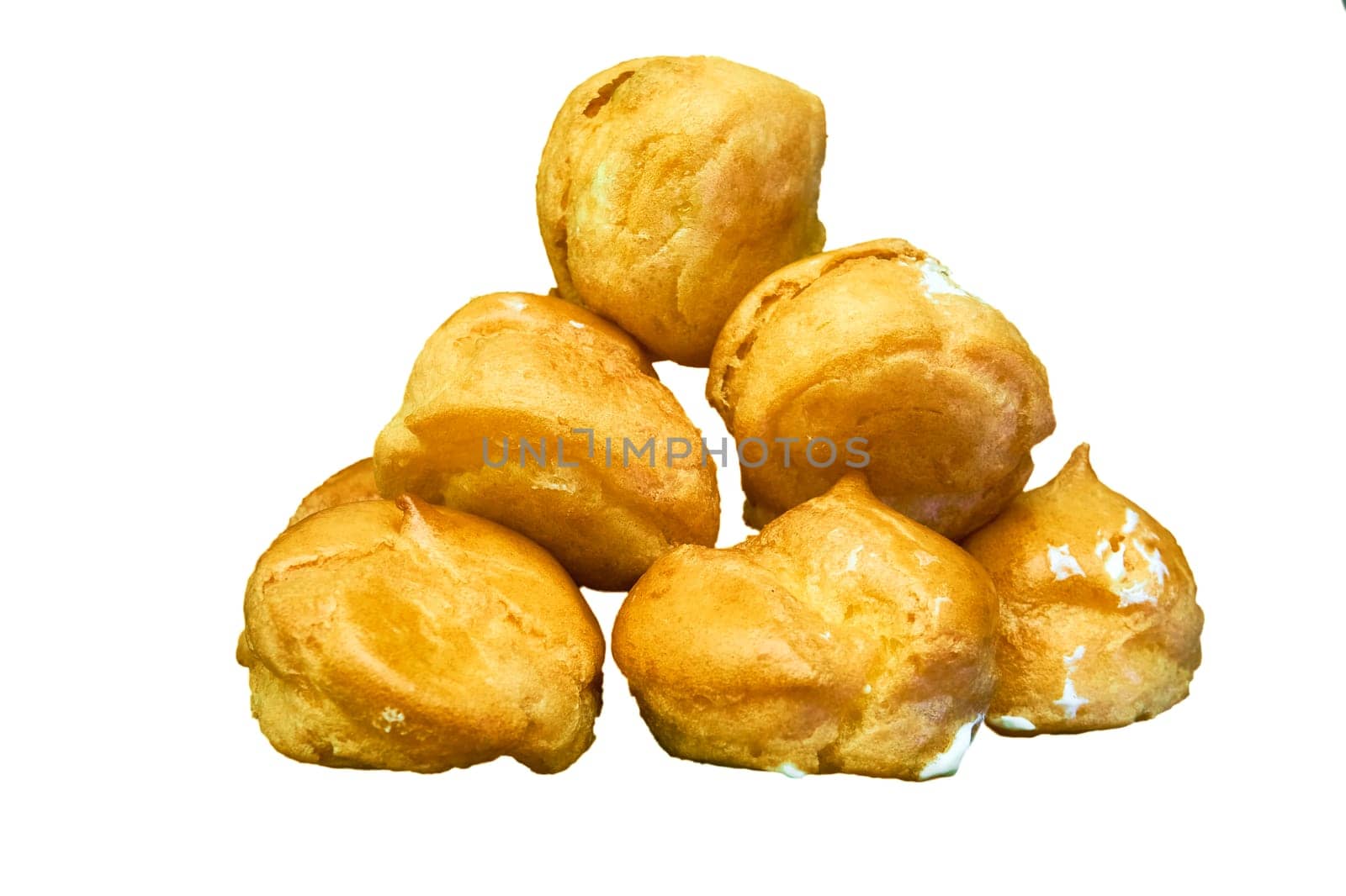 a cold dish of various mixtures of raw or cooked vegetables, usually seasoned with oil