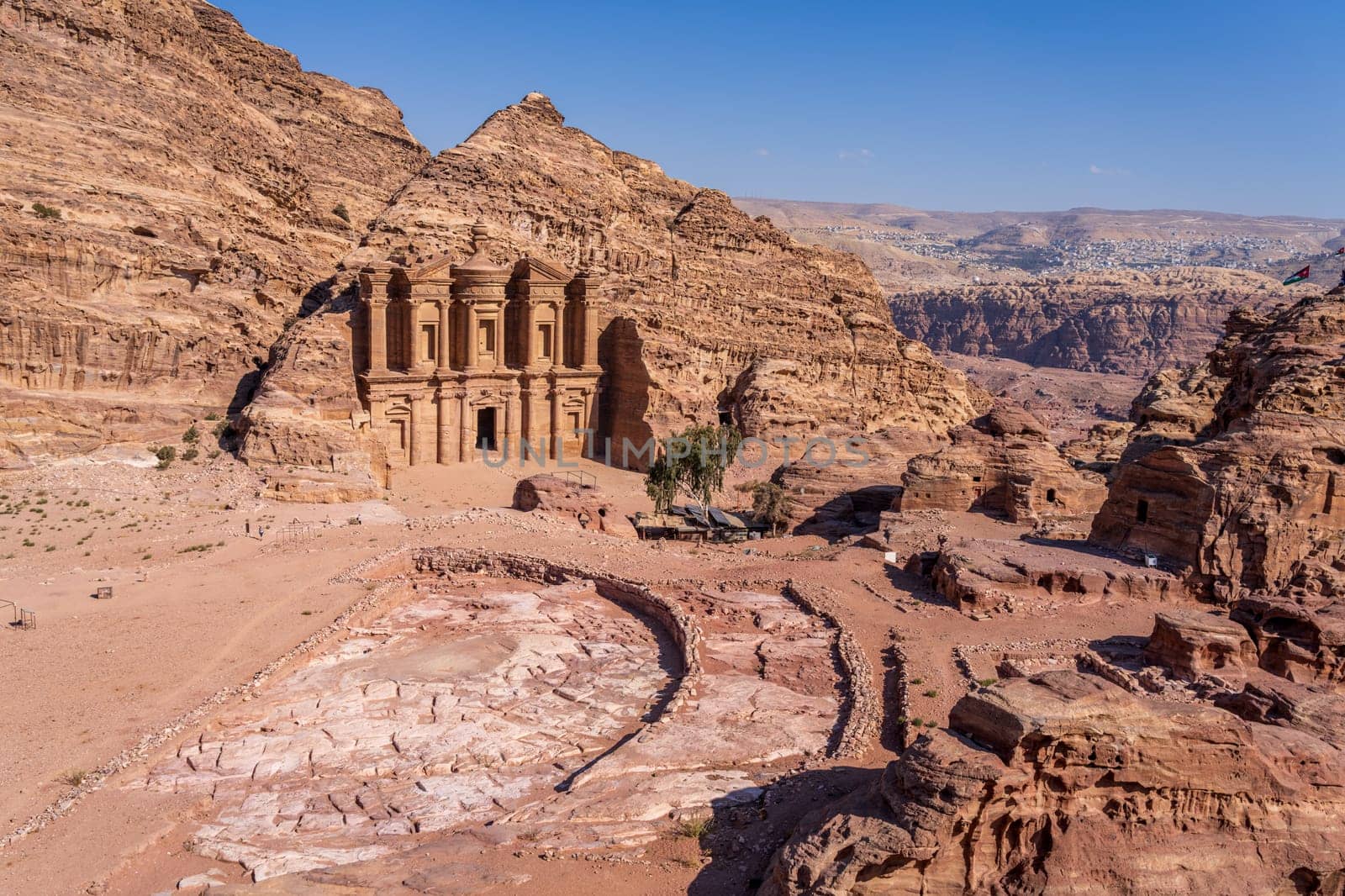 Destination of the Ad Deir trail is the Monastery carved out of the rock face wtih the Great Circle used to hold water from floods