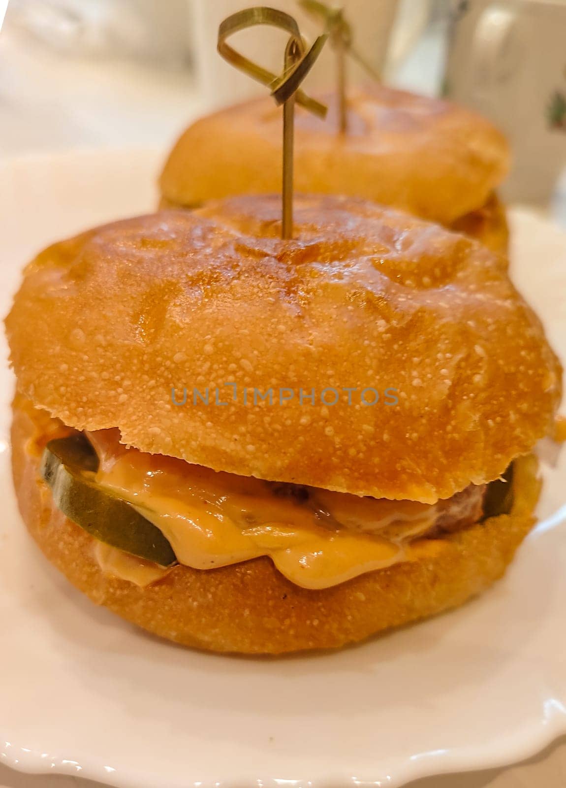 Close-up of a homemade hamburger, quick and delicious.