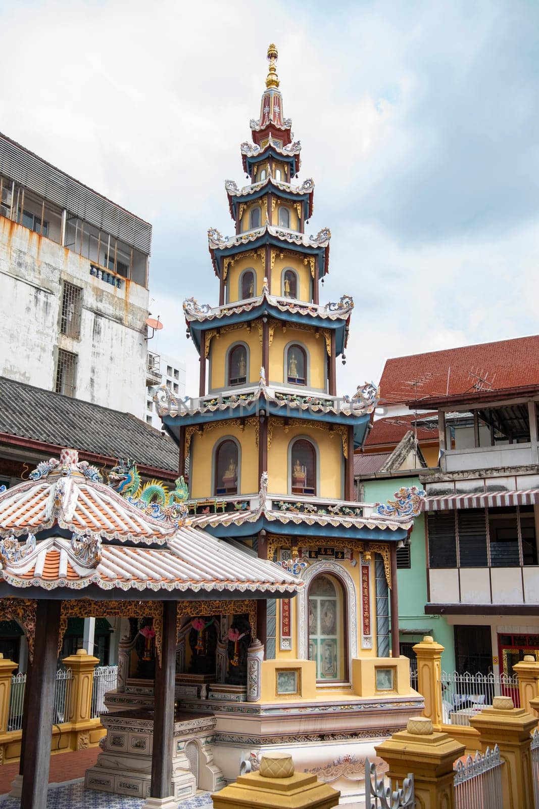 Wat Kuson Samakhon in China Town in City of Bangkok in Thailand.  Thailand, Bangkok, November, 5, 2024.