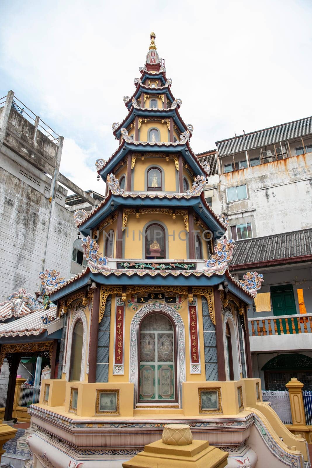 Wat Kuson Samakhon in China Town in City of Bangkok in Thailand.  Thailand, Bangkok, November, 5, 2024.