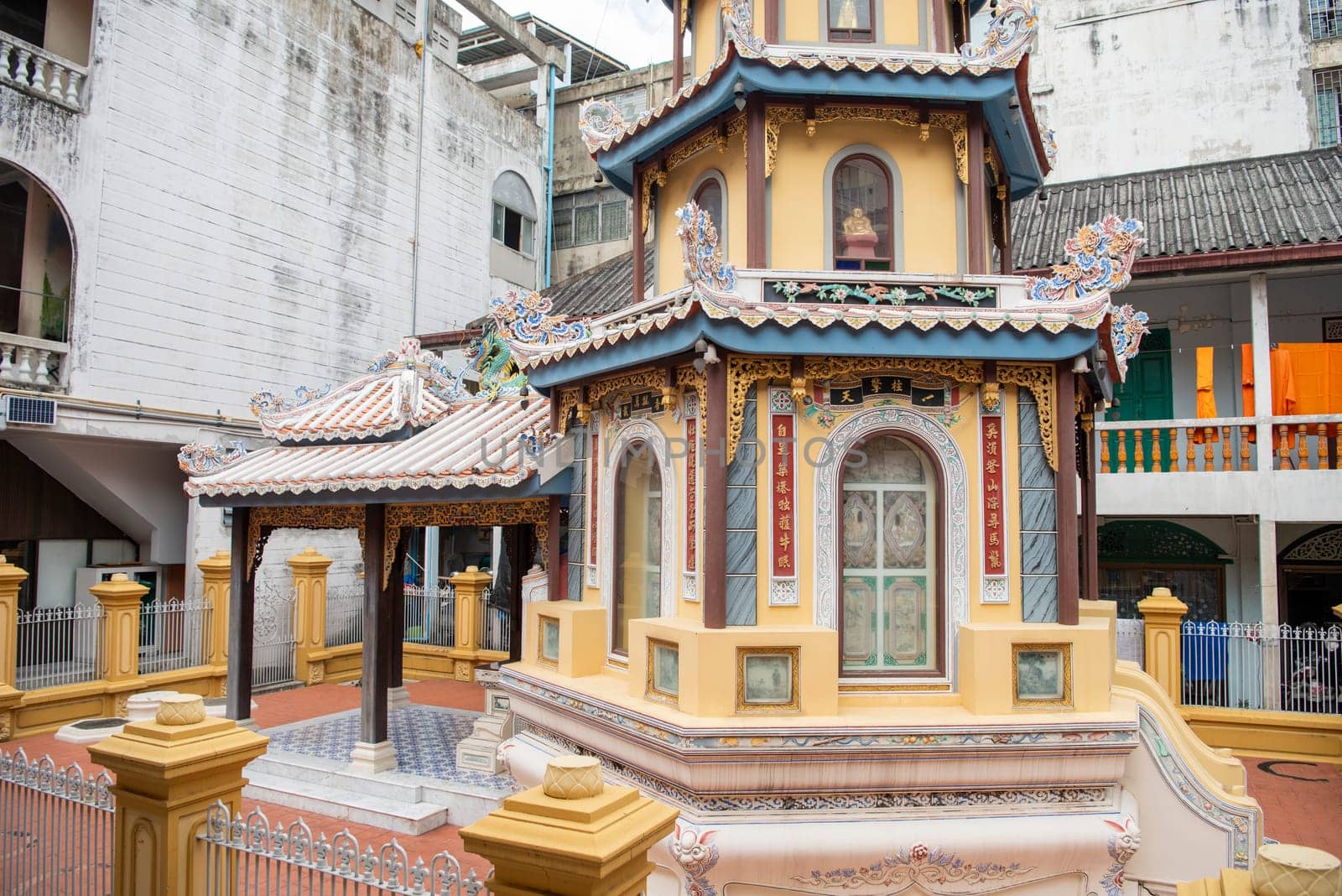 Wat Kuson Samakhon in China Town in City of Bangkok in Thailand.  Thailand, Bangkok, November, 5, 2024.