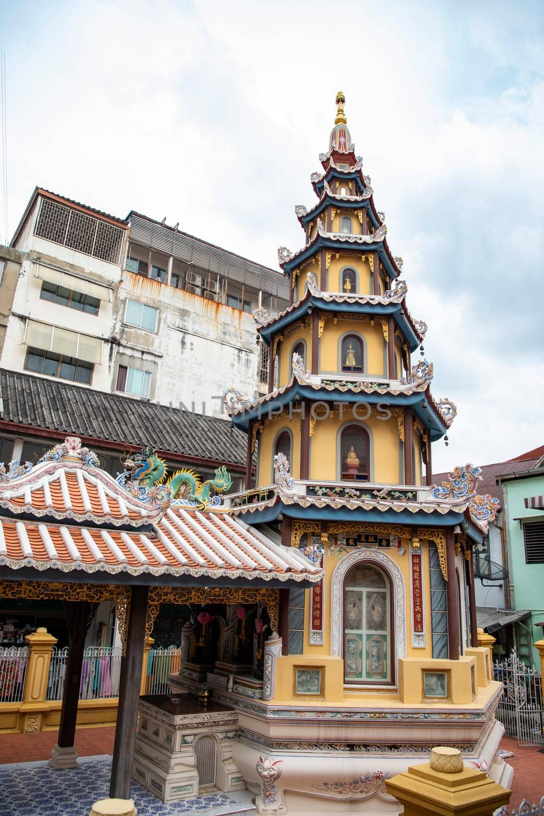 Wat Kuson Samakhon in China Town in City of Bangkok in Thailand.  Thailand, Bangkok, November, 5, 2024.