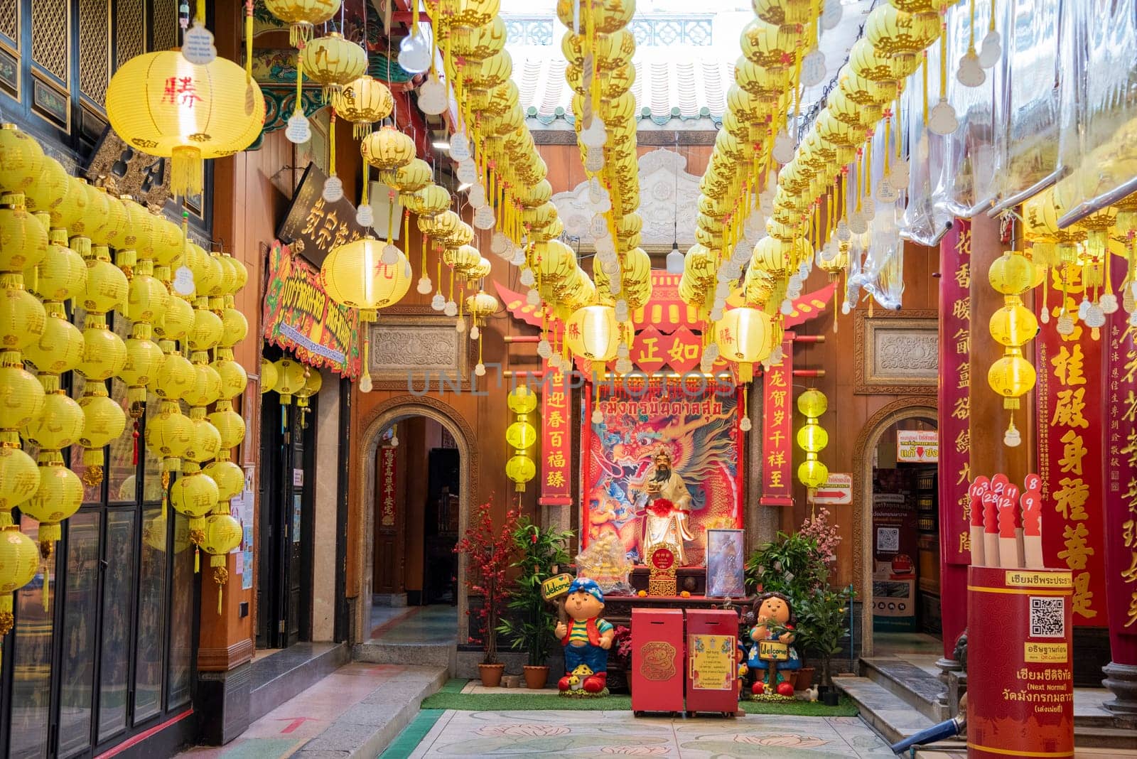 Inside the Wat Mangkon Kamalawat in China Town in City of Bangkok in Thailand.  Thailand, Bangkok, November, 5, 2024.