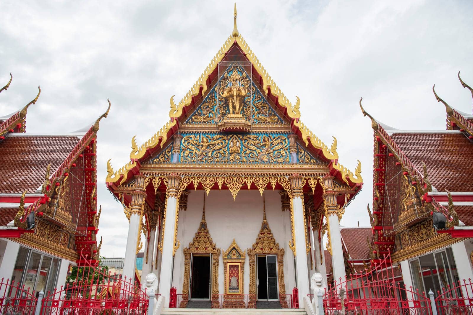 Wat Phlapphla Chai in City of Bangkok in Thailand.  Thailand, Bangkok, November, 6, 2024.