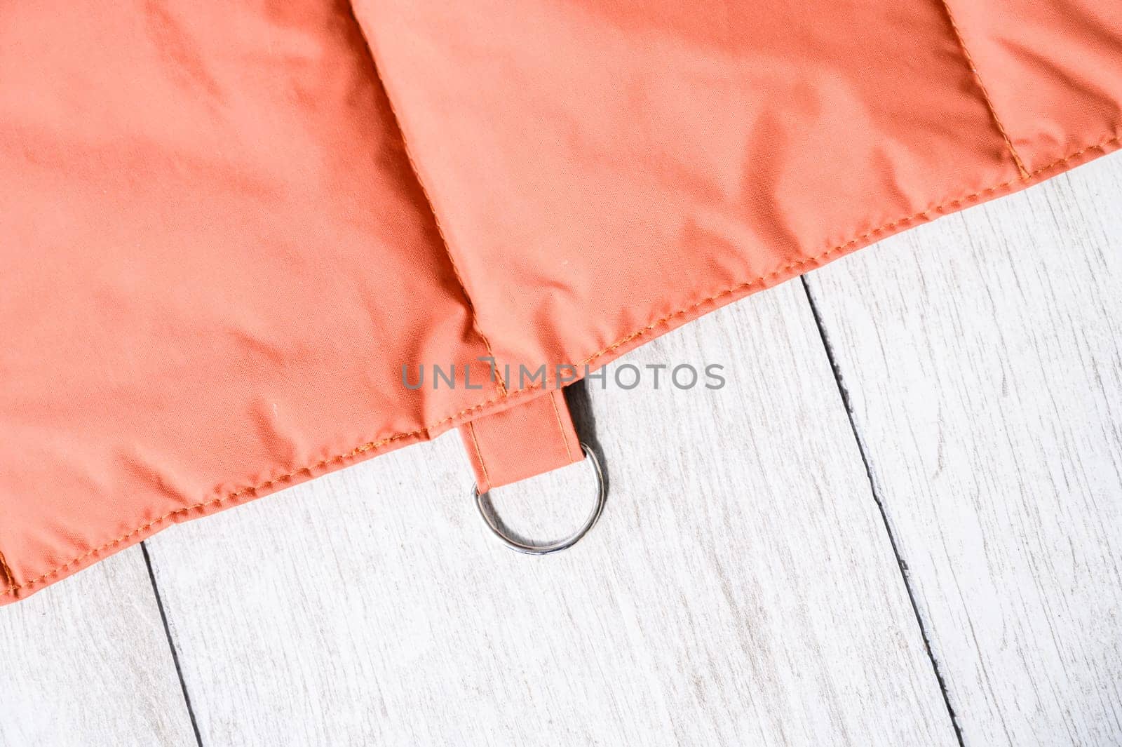 Waterproof and quilted mat for pets, perfect for protecting furniture and car seats