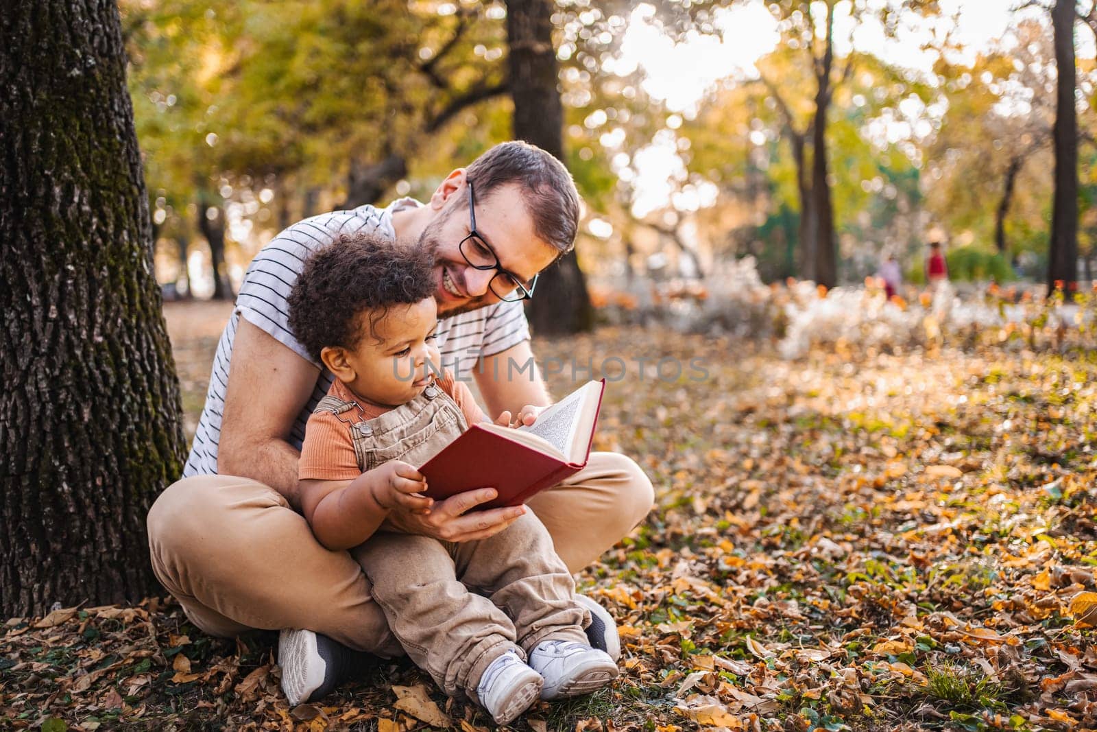 Story Time: Learning and Bonding in Nature.