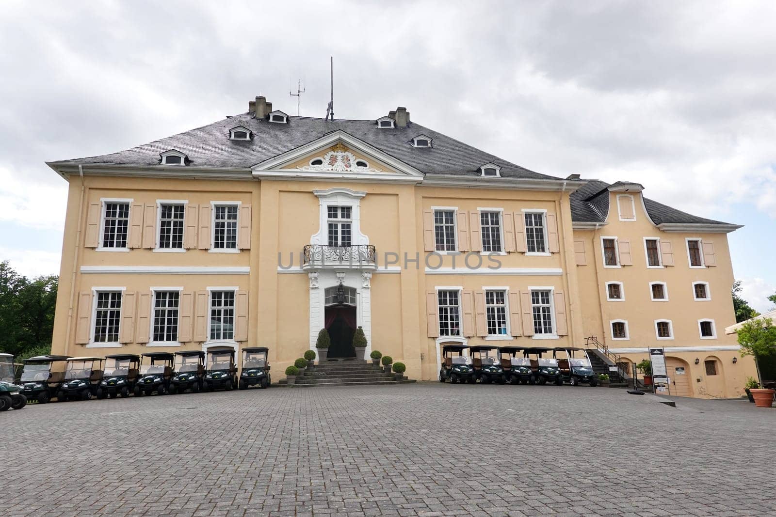 Schloss Miel, Barockschloss mit Golfplatz, Nordrhein-Westfalen, Deutschland, Swisttal