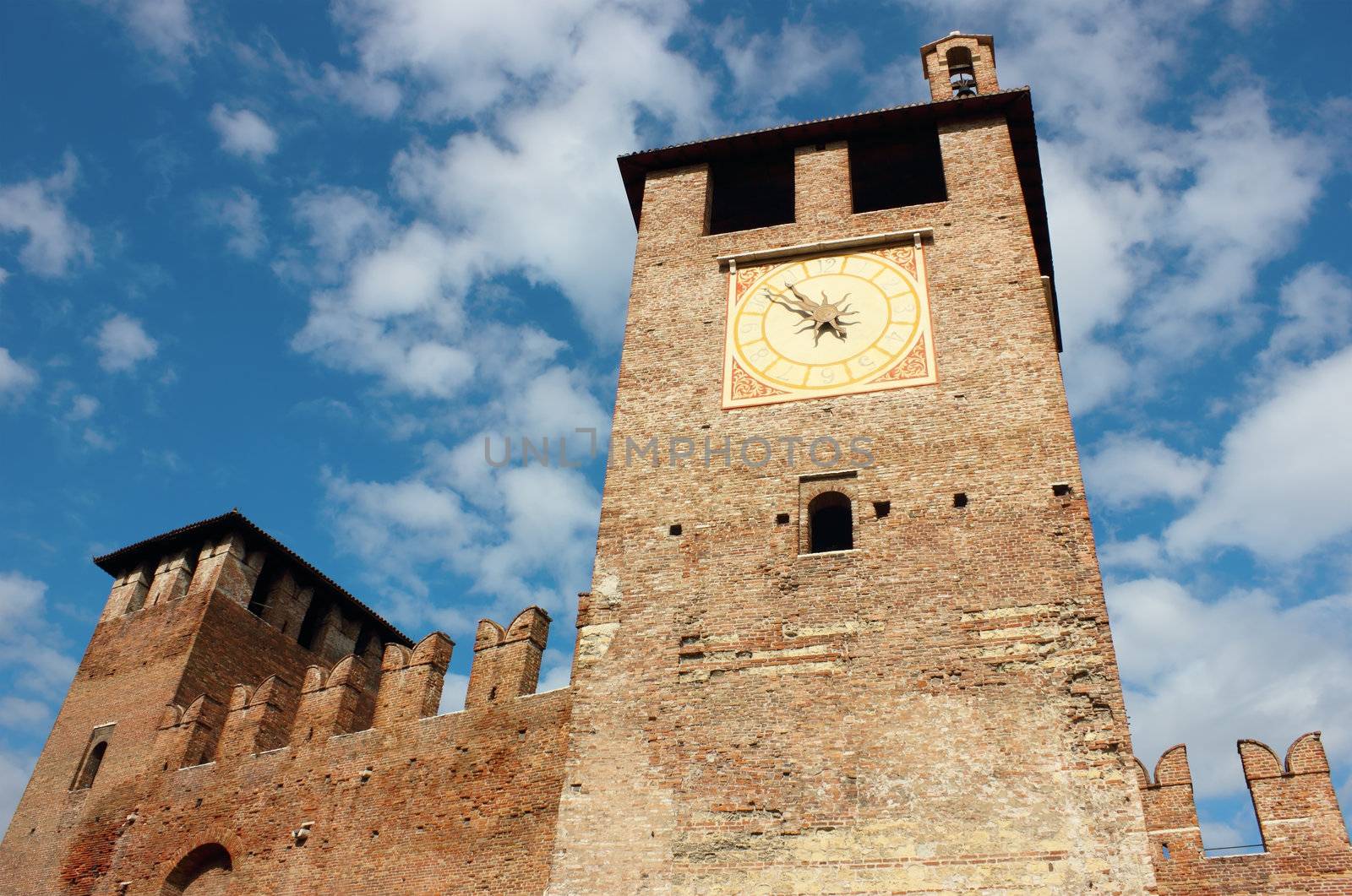 Castelvecchio in Verona by kirilart