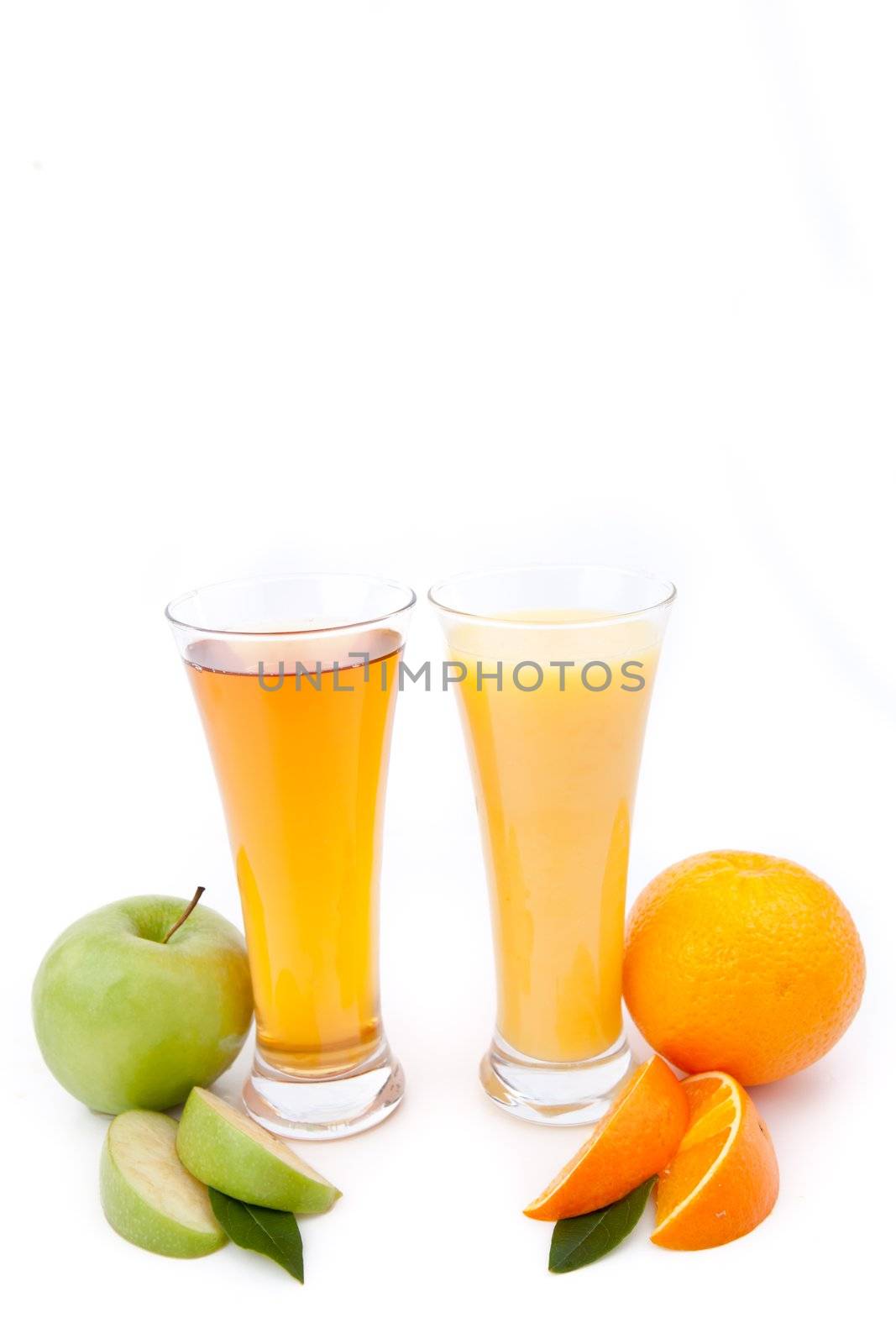 Apple juice and orange juice by Wavebreakmedia