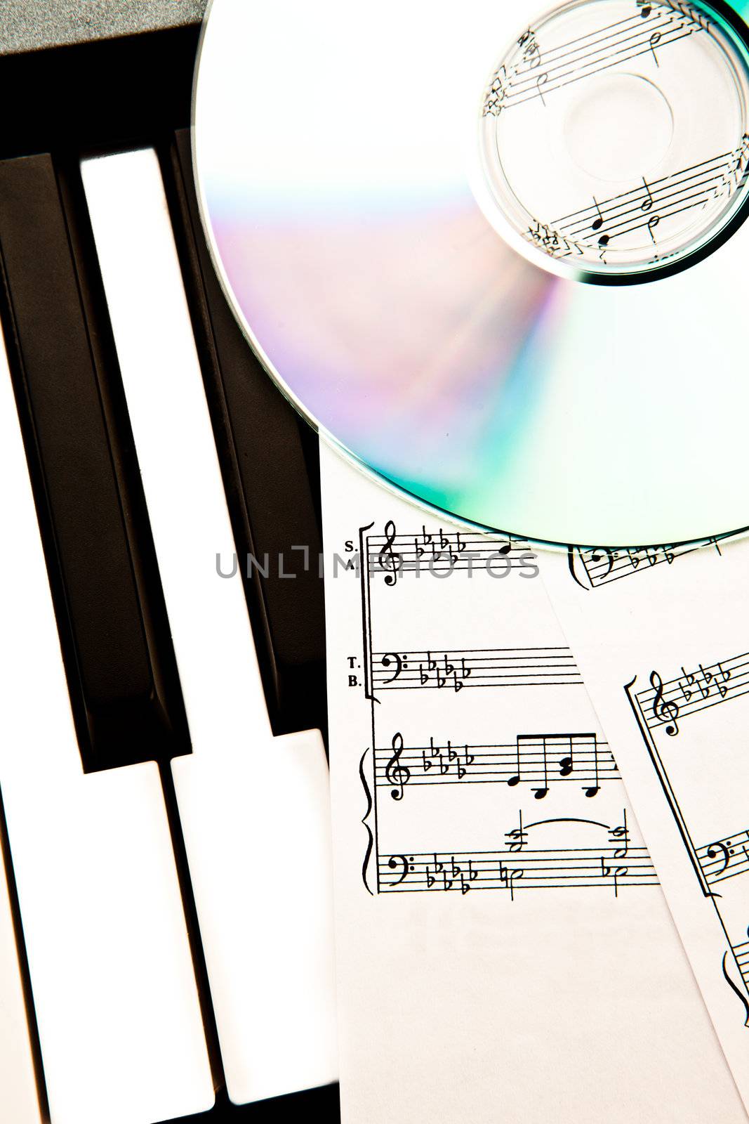 Cd and music score by Wavebreakmedia