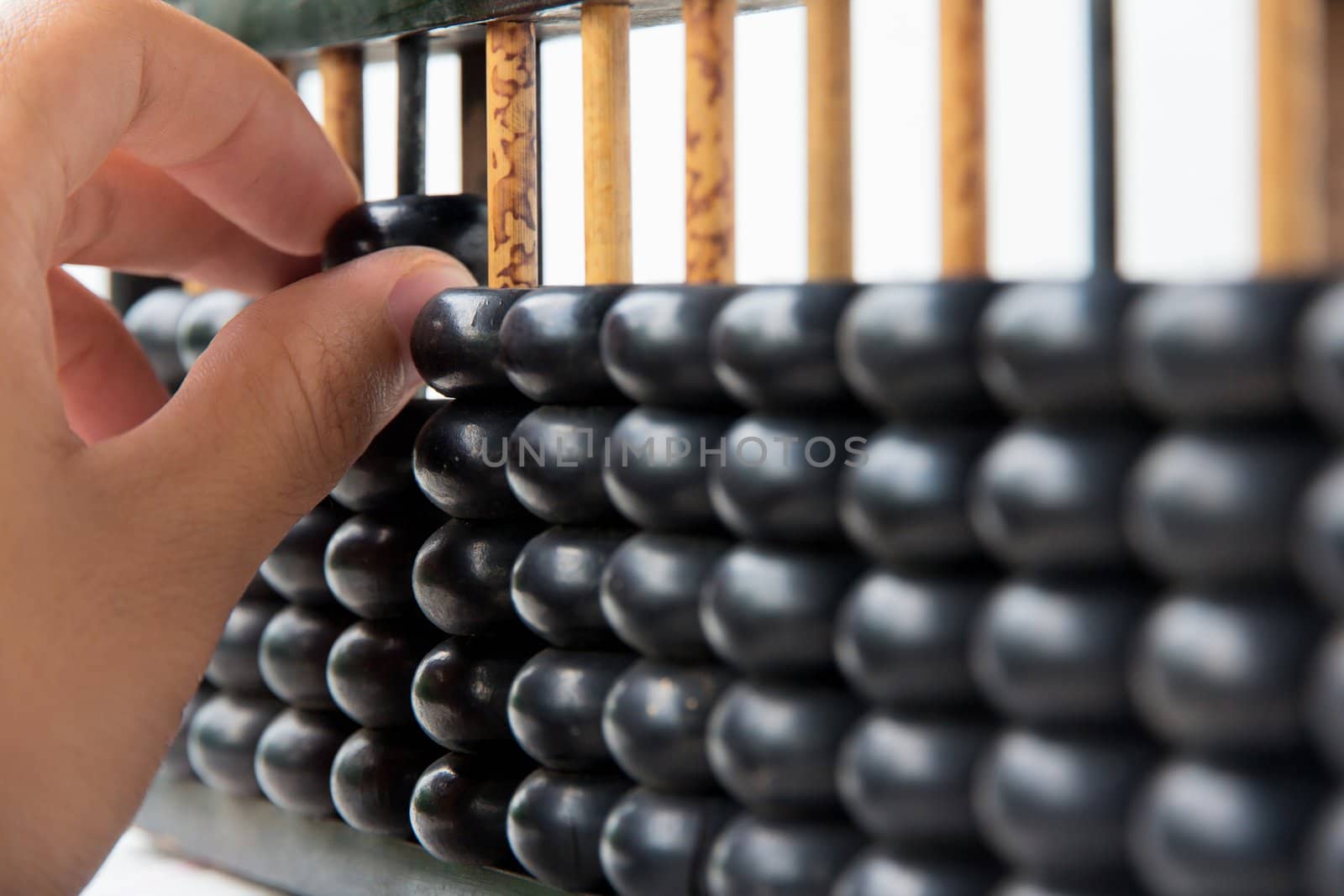 hand hold abacus