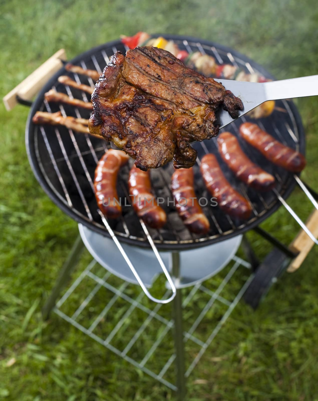 Grilling time, Grill