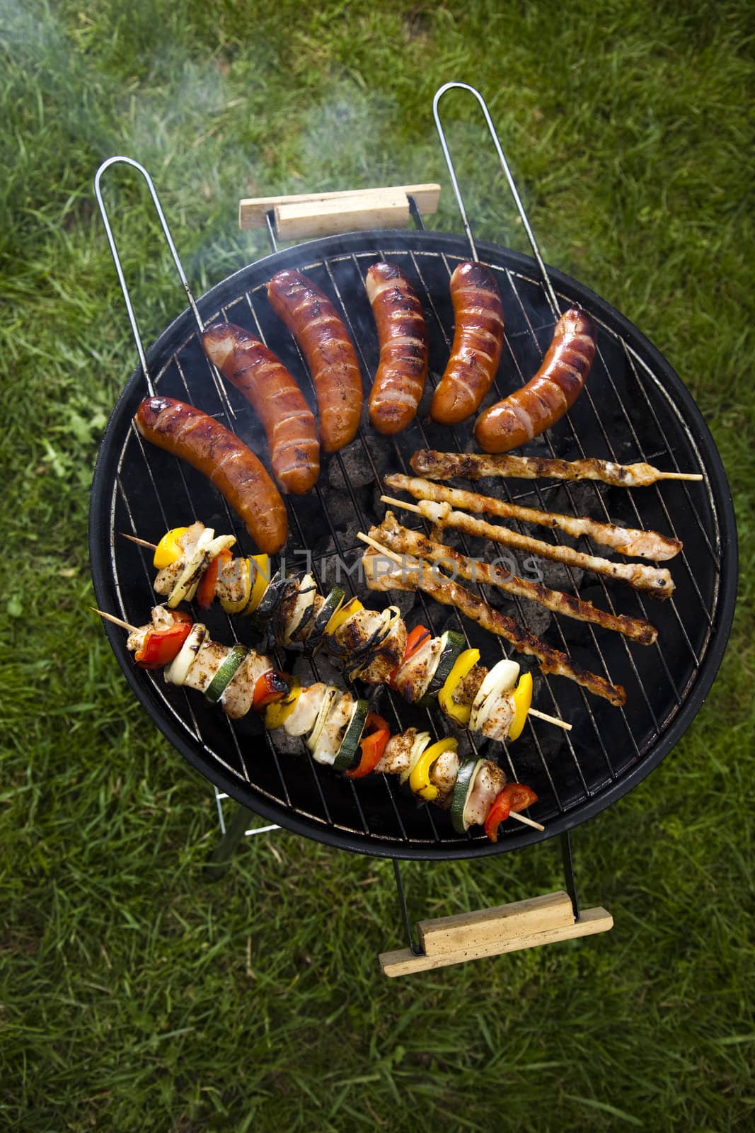 Grilling time, Grill