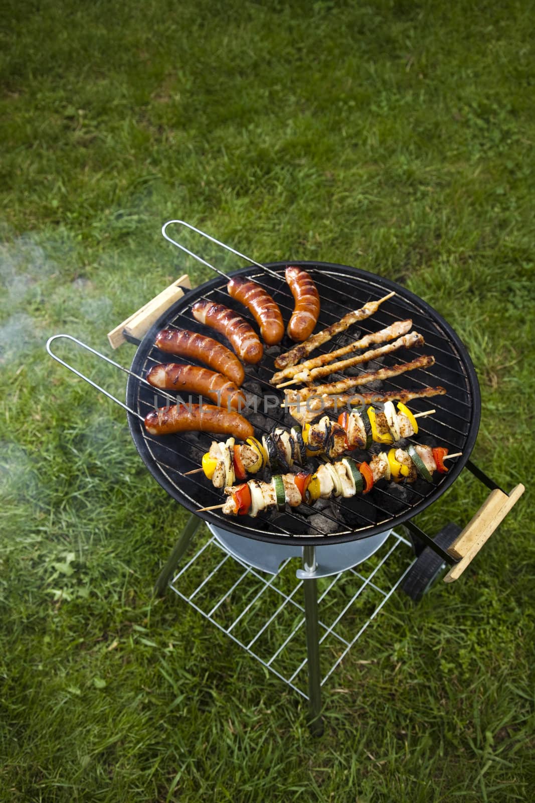 Grilling time, Grill
