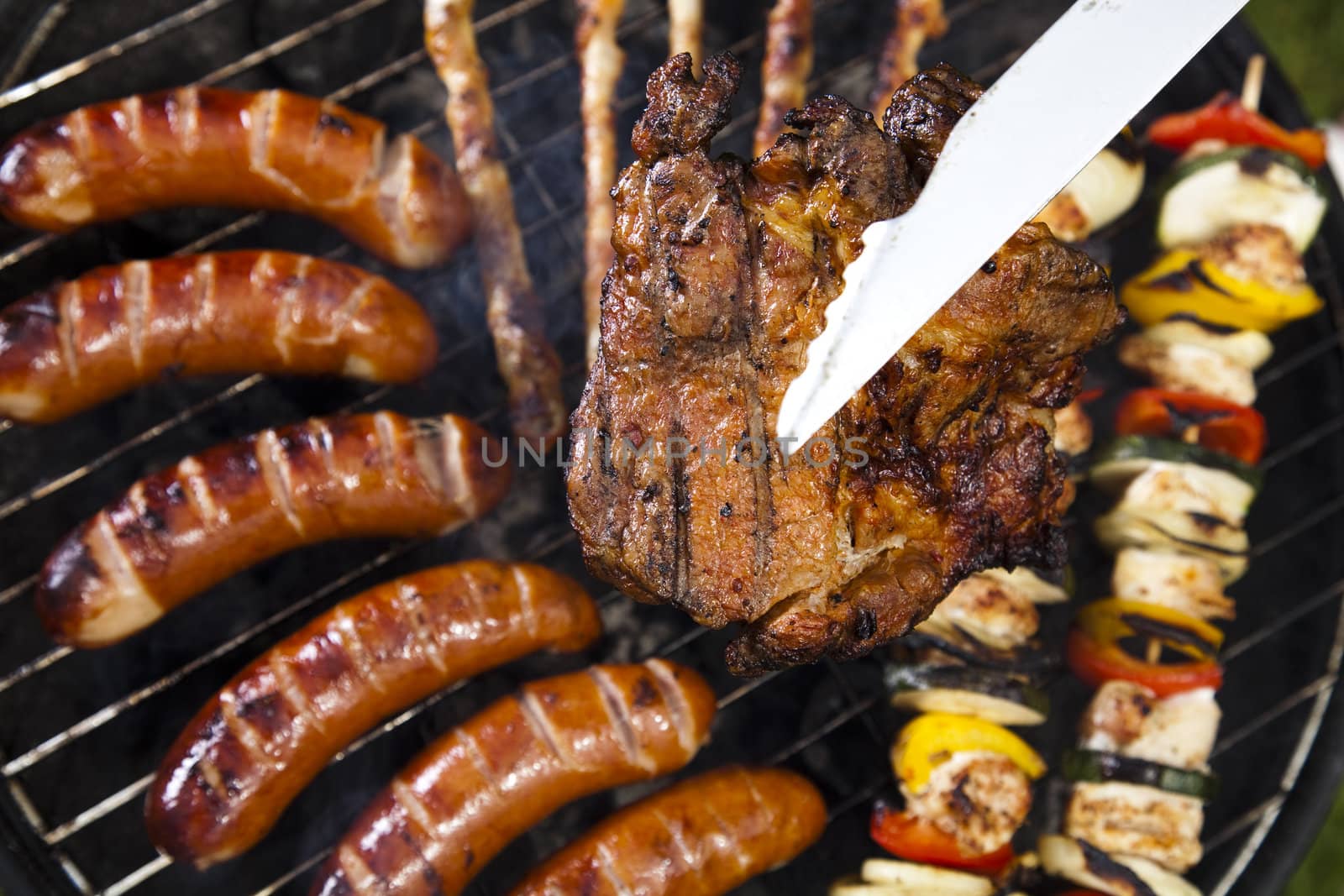 Grilling time, Grill