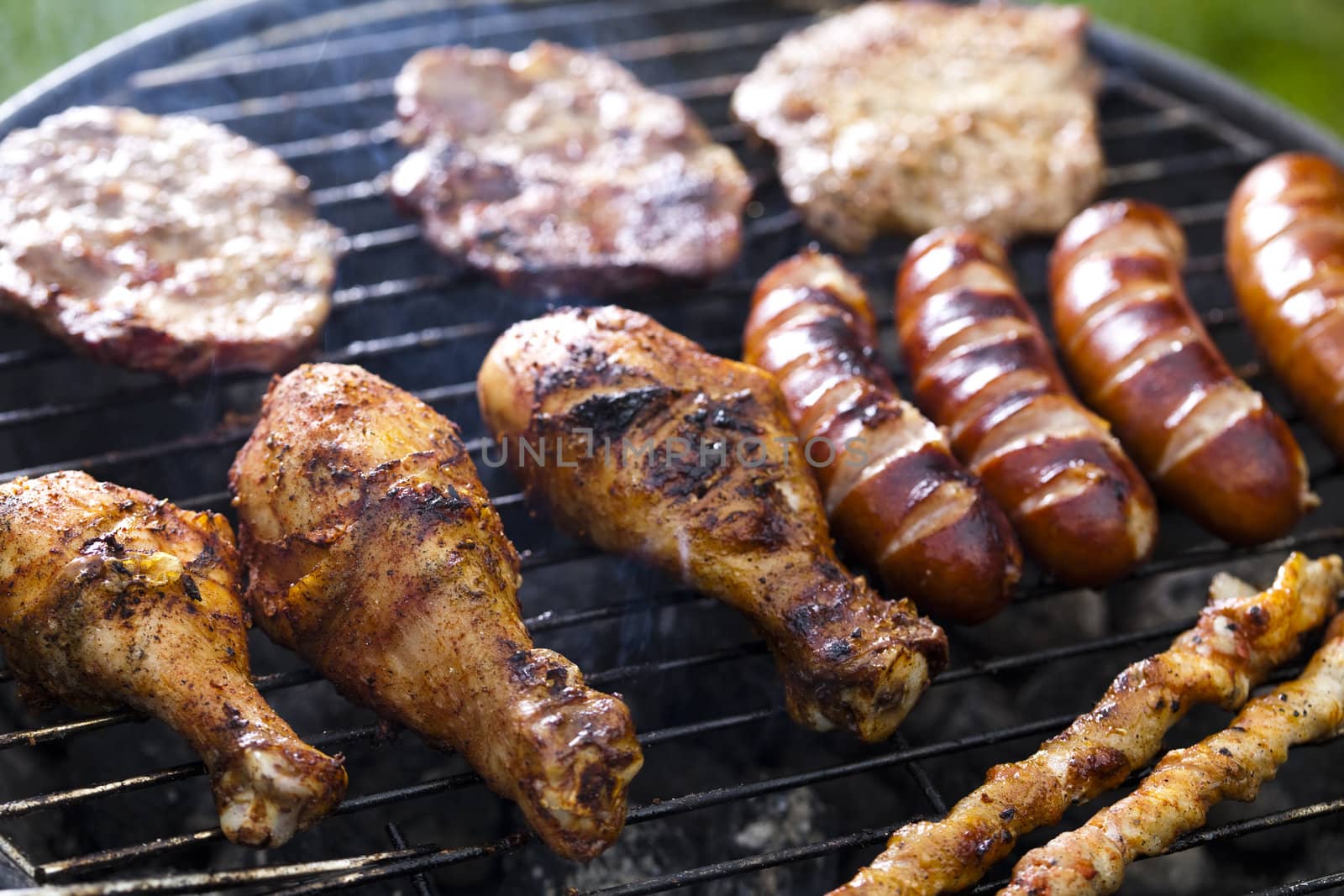 Grilling time, Grill