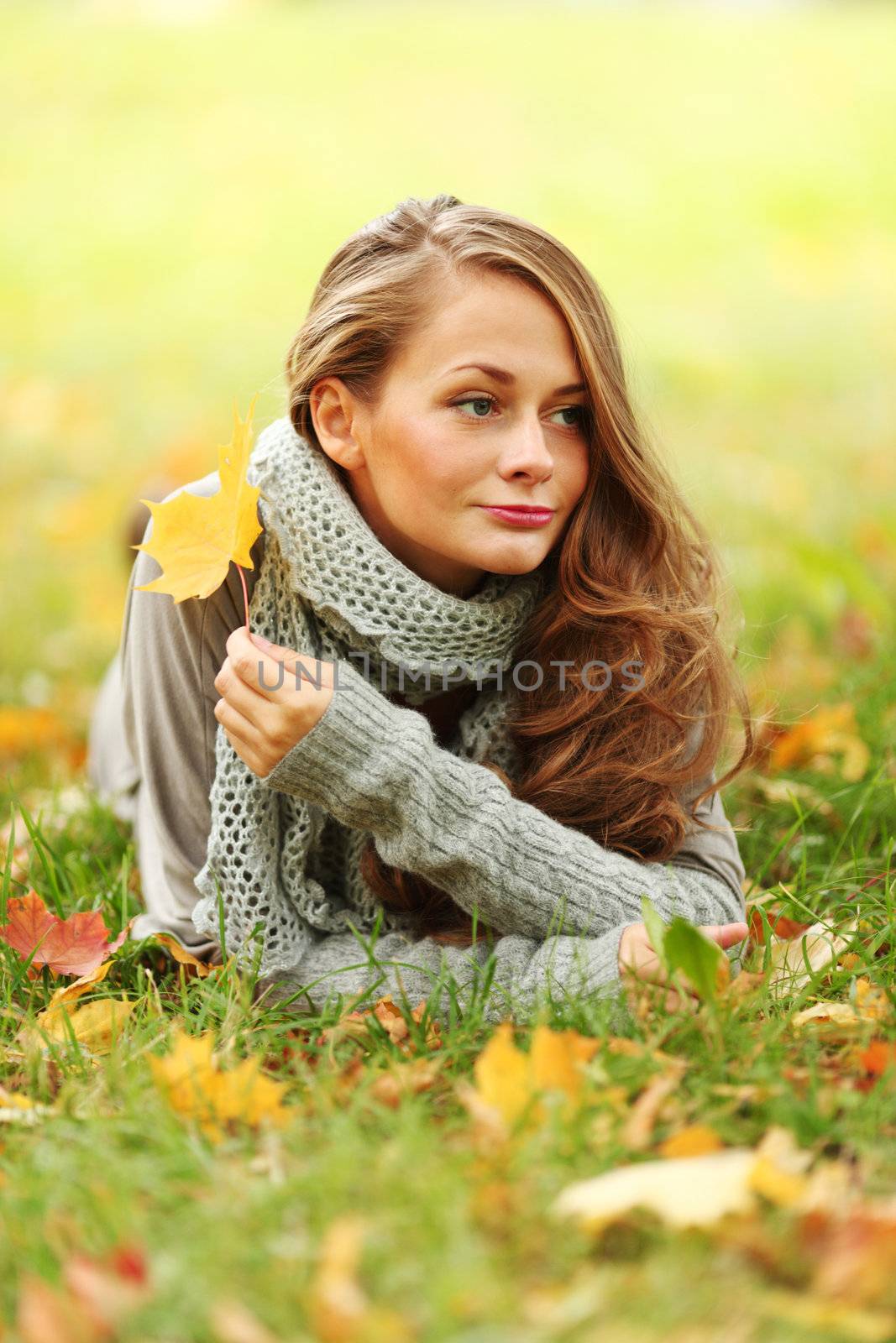 woman portret in autumn leaf by Yellowj