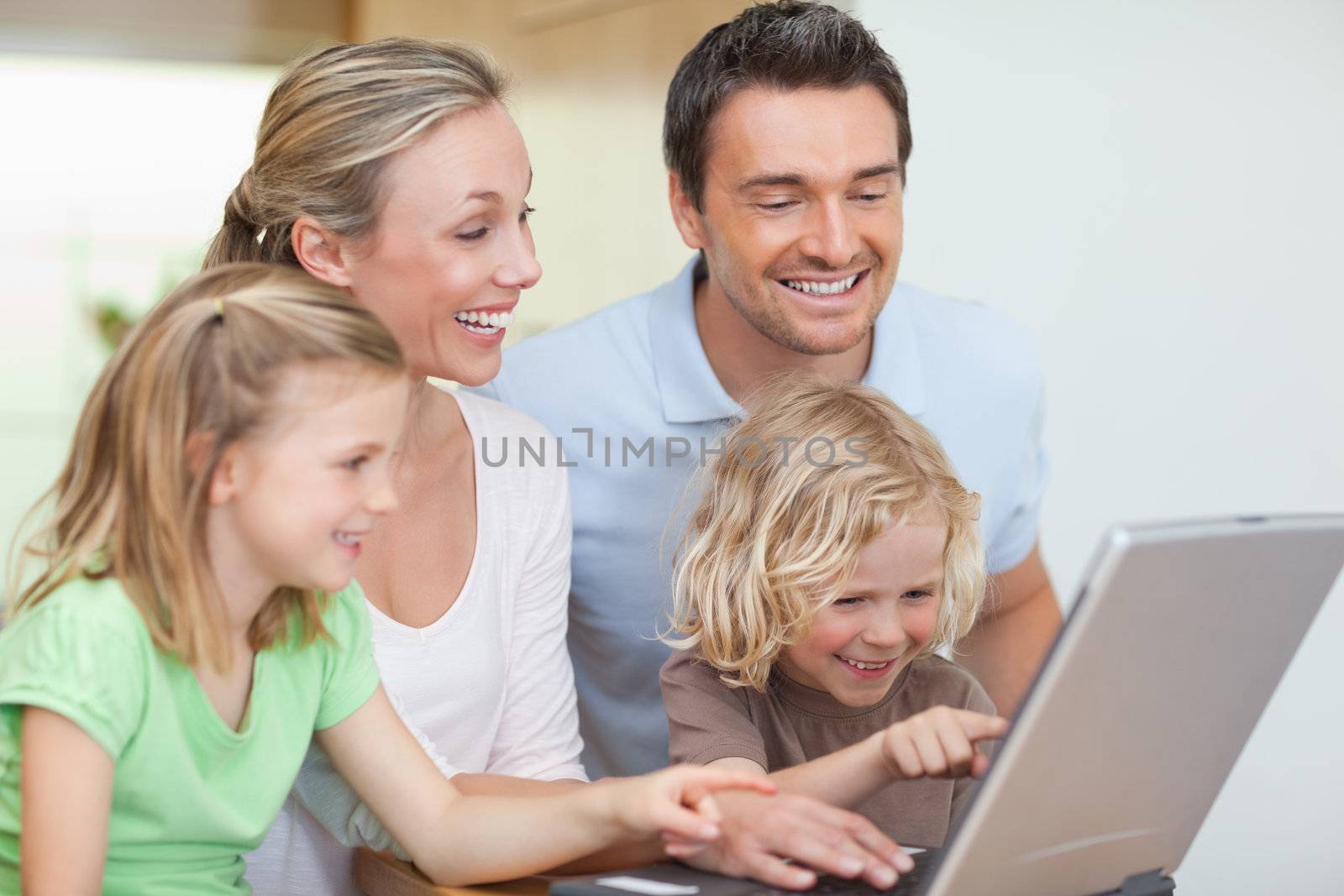 Family surfing the web together