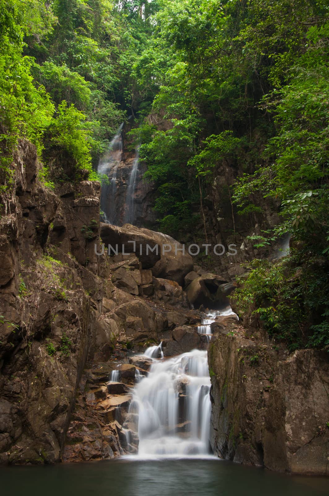 Waterfall by antpkr