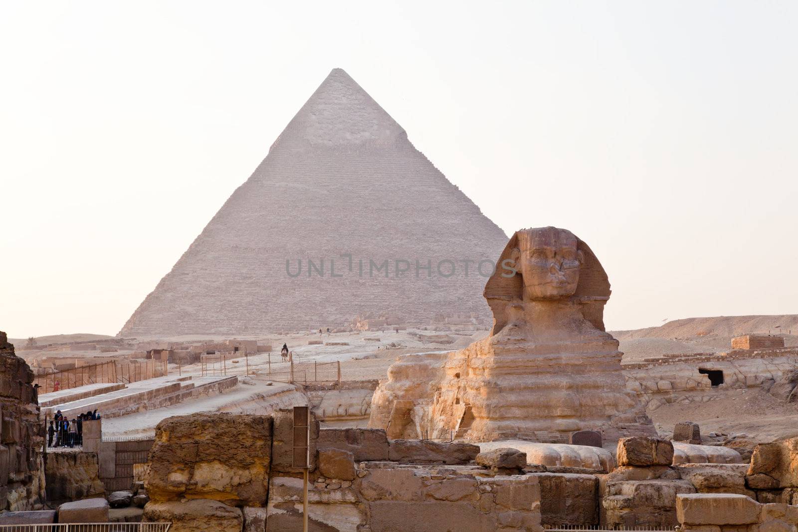 sphinx and pyramid of giza in cairo, egypt