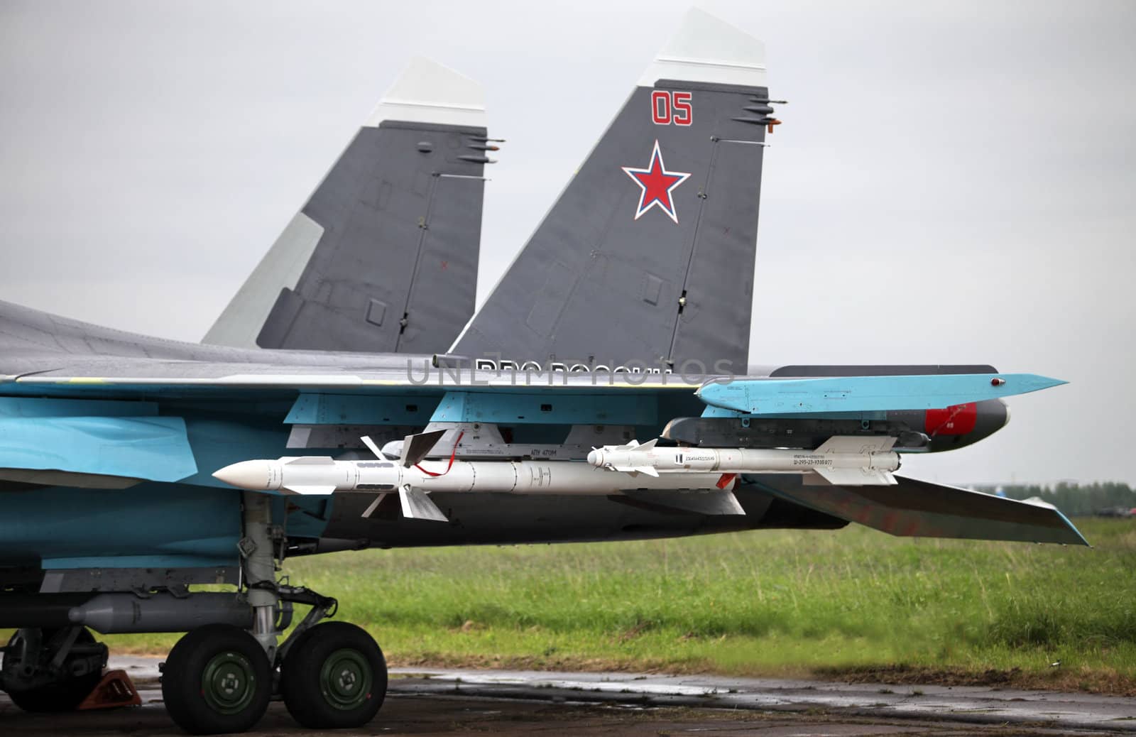 missile type air-air  under the wing