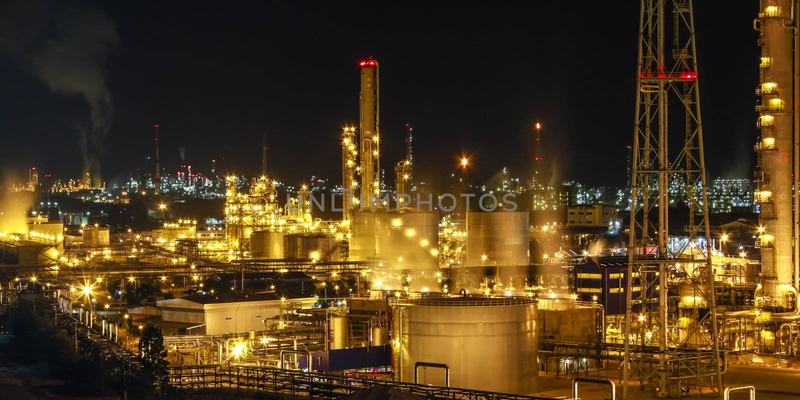 Night scene of chemical plant , "Maptaphut industrial" , Eastern of Thailand