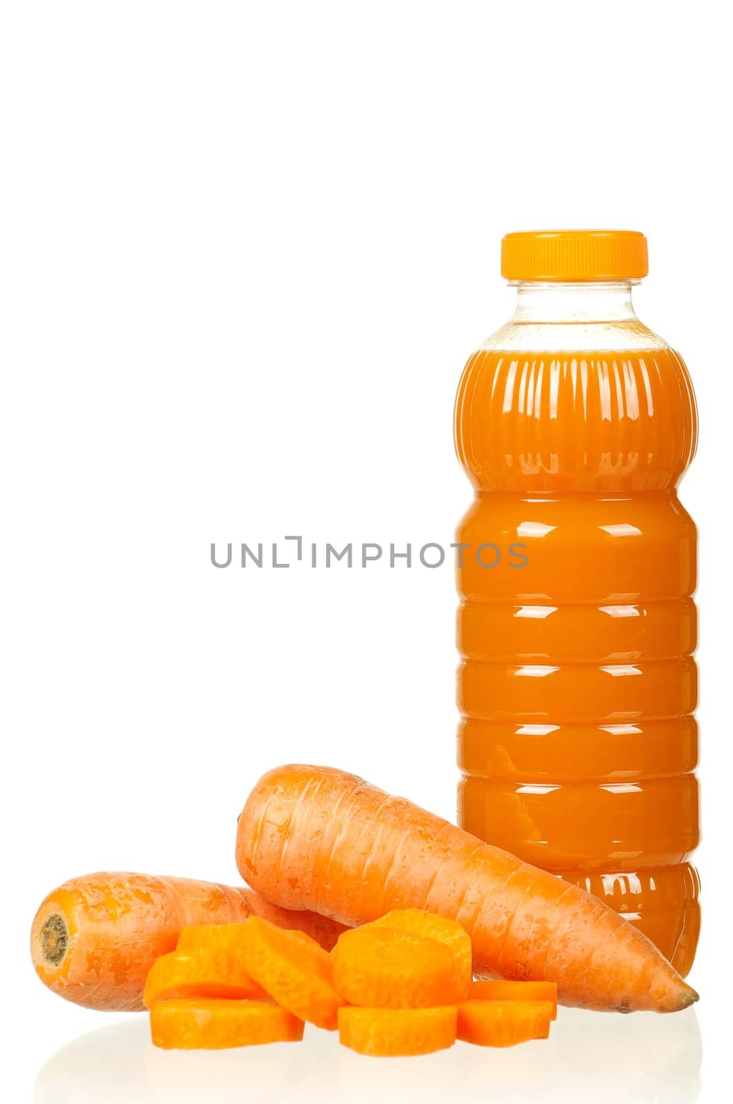 Carrot juice by fotostok_pdv