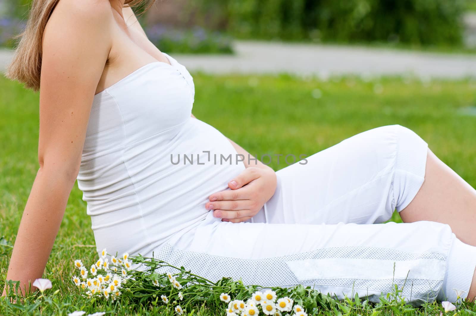 Pregnant woman by fotostok_pdv