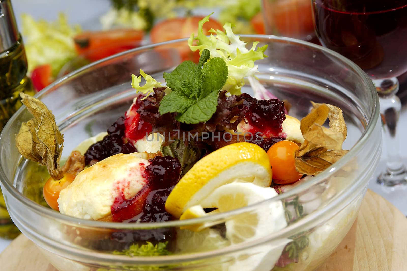Fruit salad by hanusst
