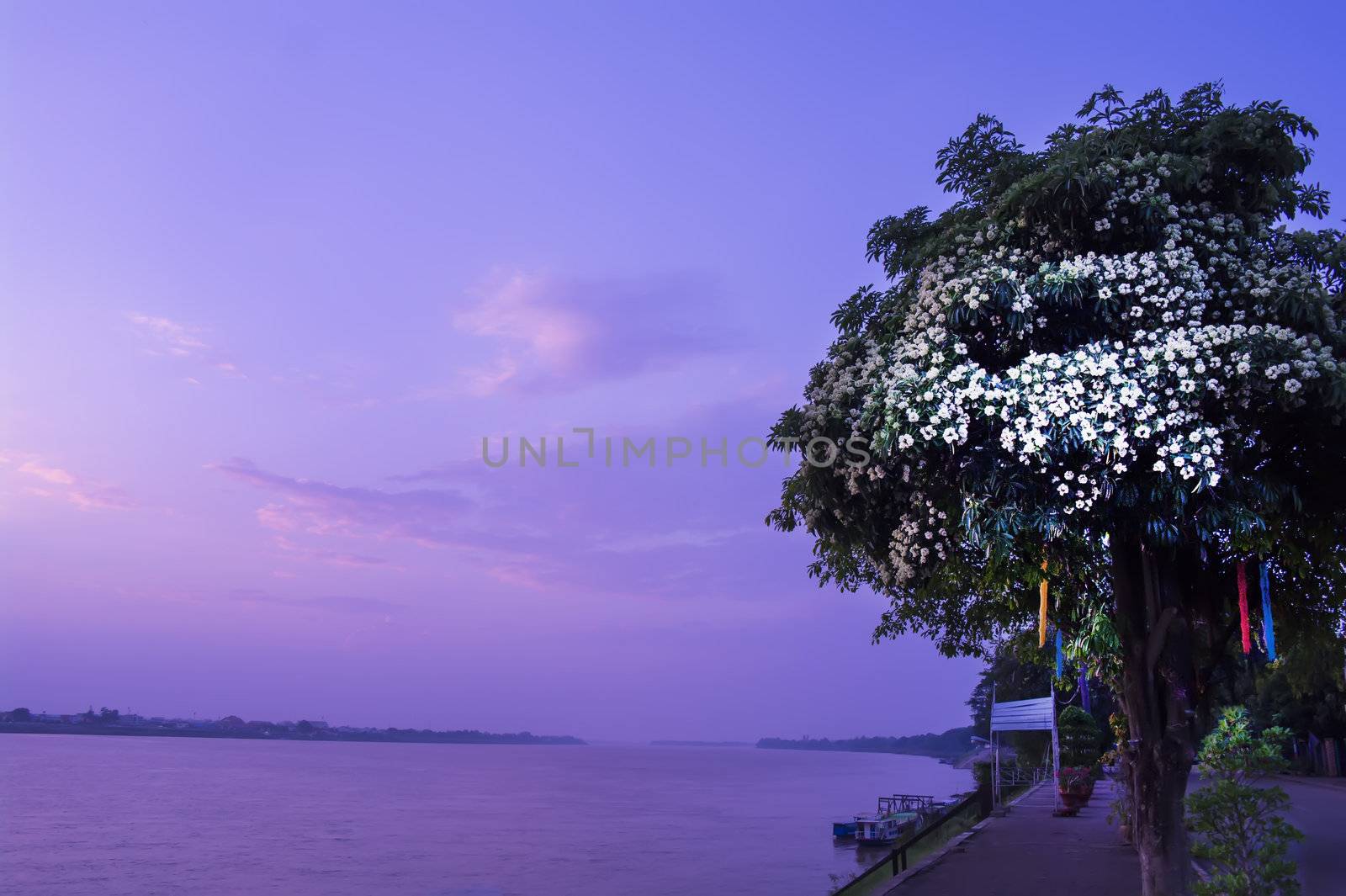 Sunset in the Thakhek. Laos.