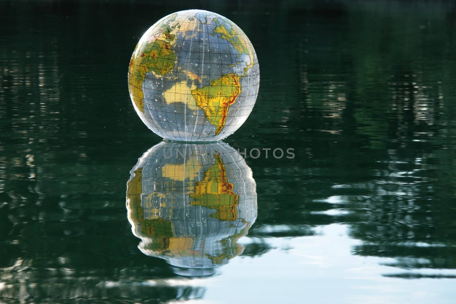 Globe by yucas