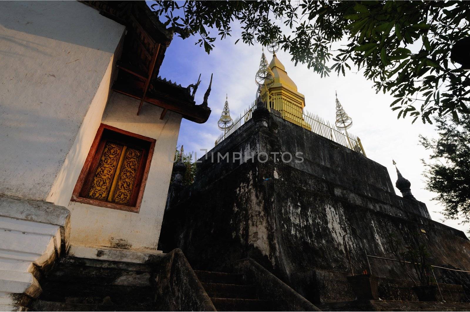 Sunset at the top of Phu Si, Luangprabang, Laos. by ngungfoto