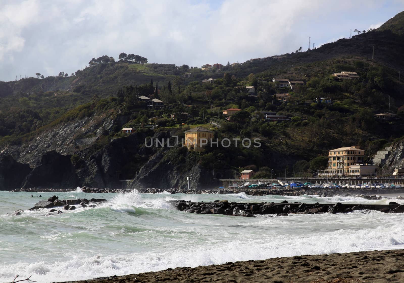 View of the coast by adrianocastelli