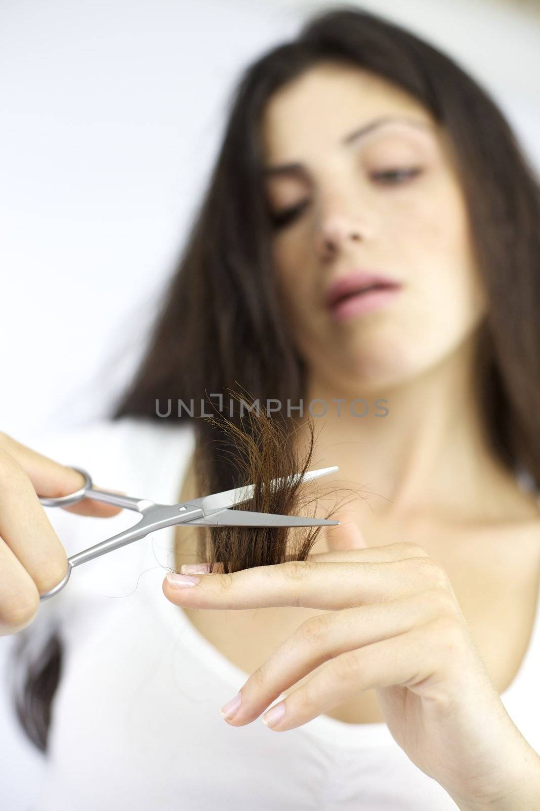 Woman cut long split ends hair by fmarsicano